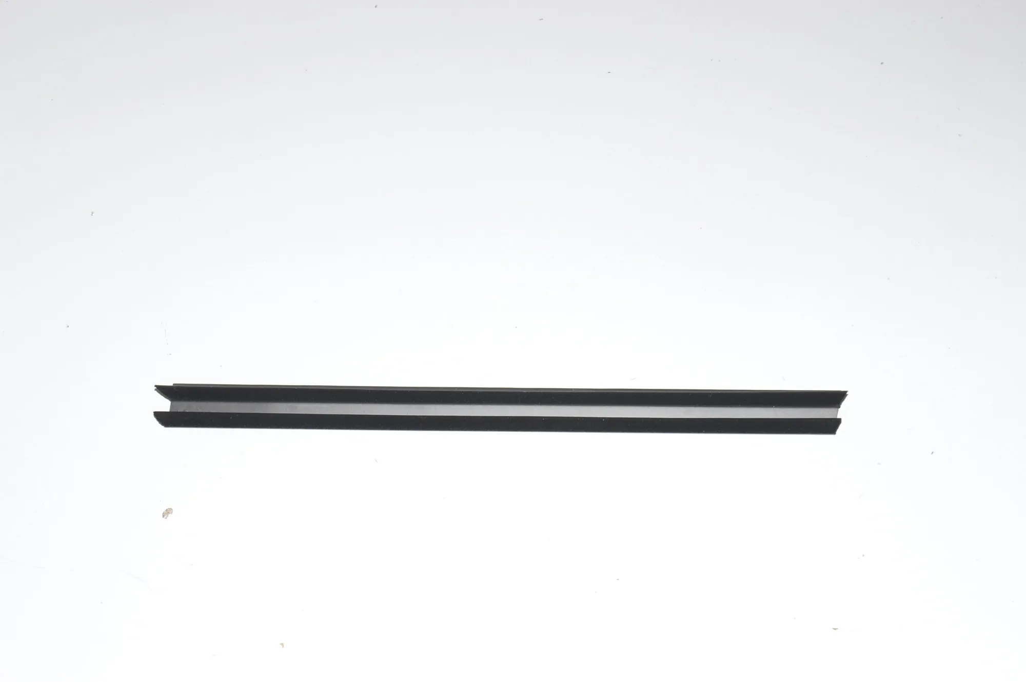 Rear Right Door Seal Rubber – OEM 7289642 · BMW X5 (F15, F85) M 50 d 2015