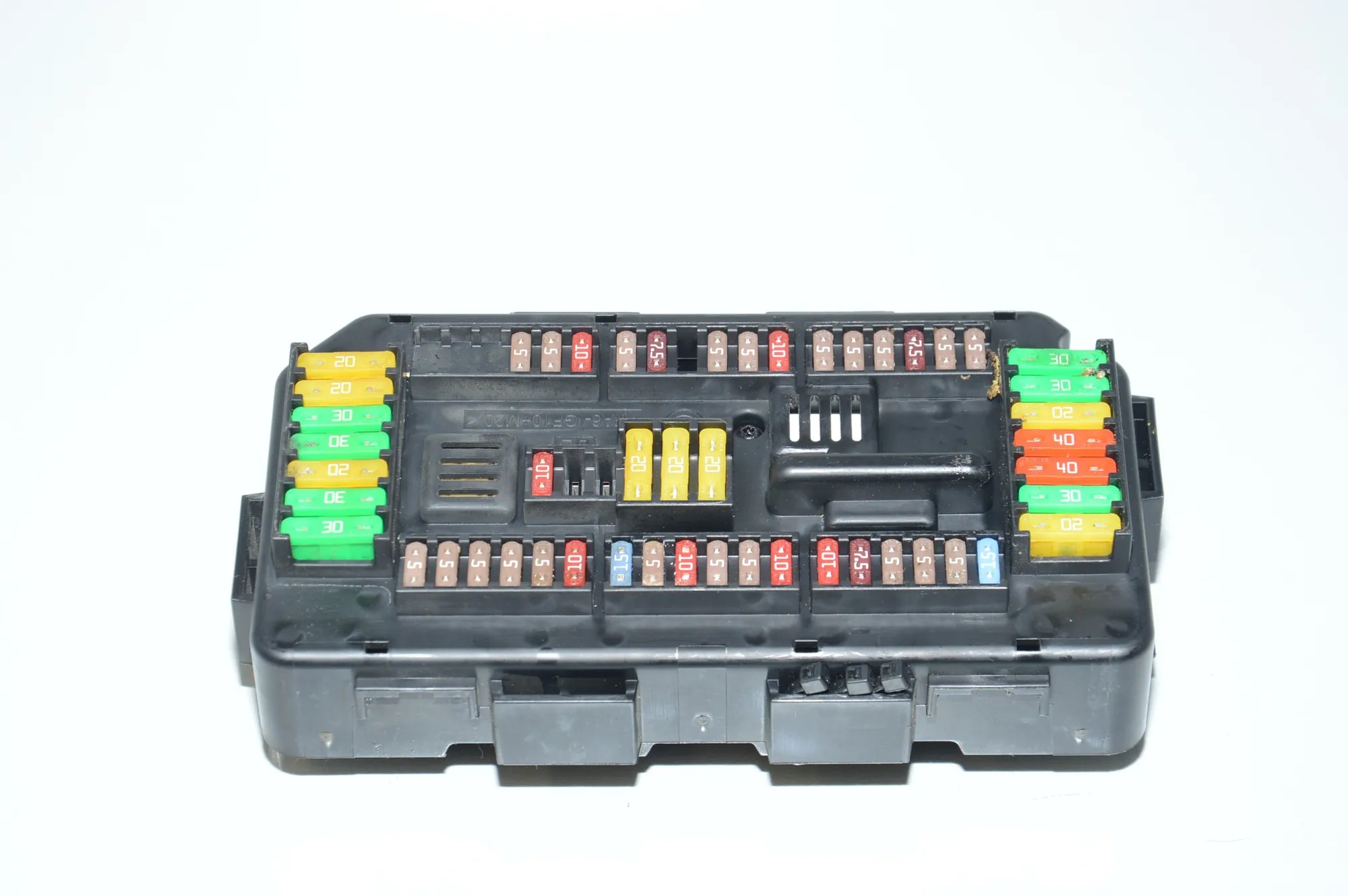 Fuse Box – OEM 9224866 · BMW X5 (F15, F85) M 50 d 2015 – 2