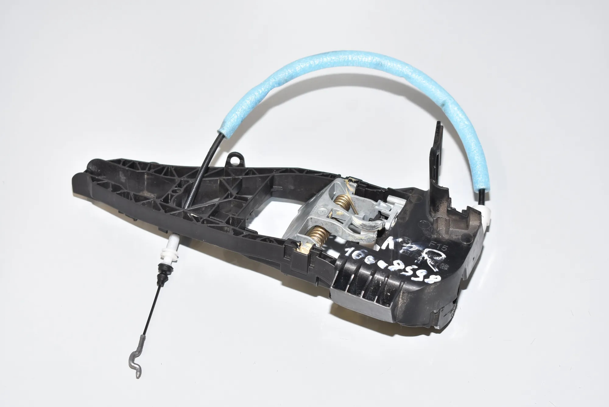 Front Left Door Interior Handle Frame – OEM 7304803 · BMW X5 (F15, F85) M 50 d 2015 – 2