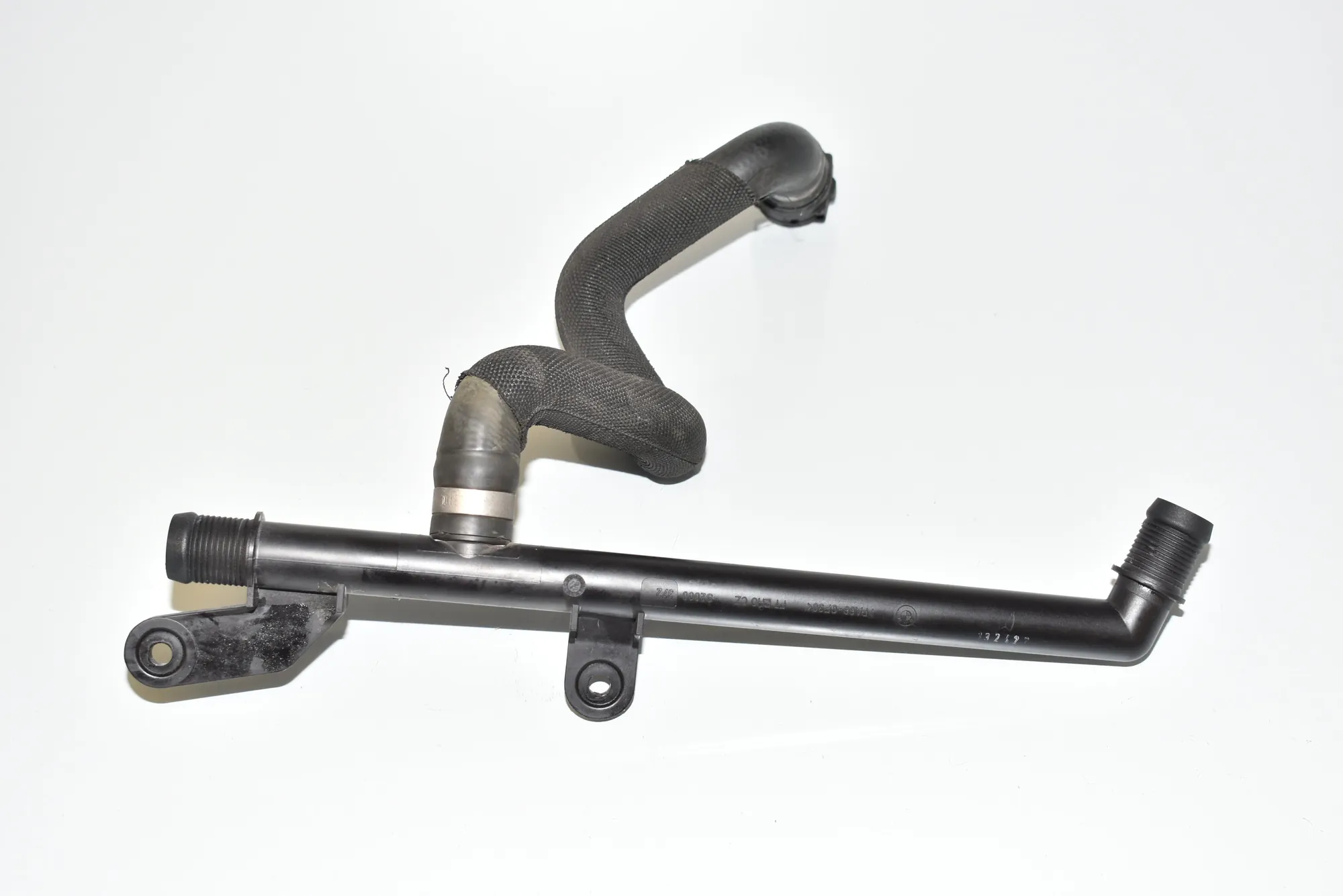 Coolant Hose Pipe – OEM 9266419 · BMW 5 Touring (F11) M 550 d xDrive 2012 – 3