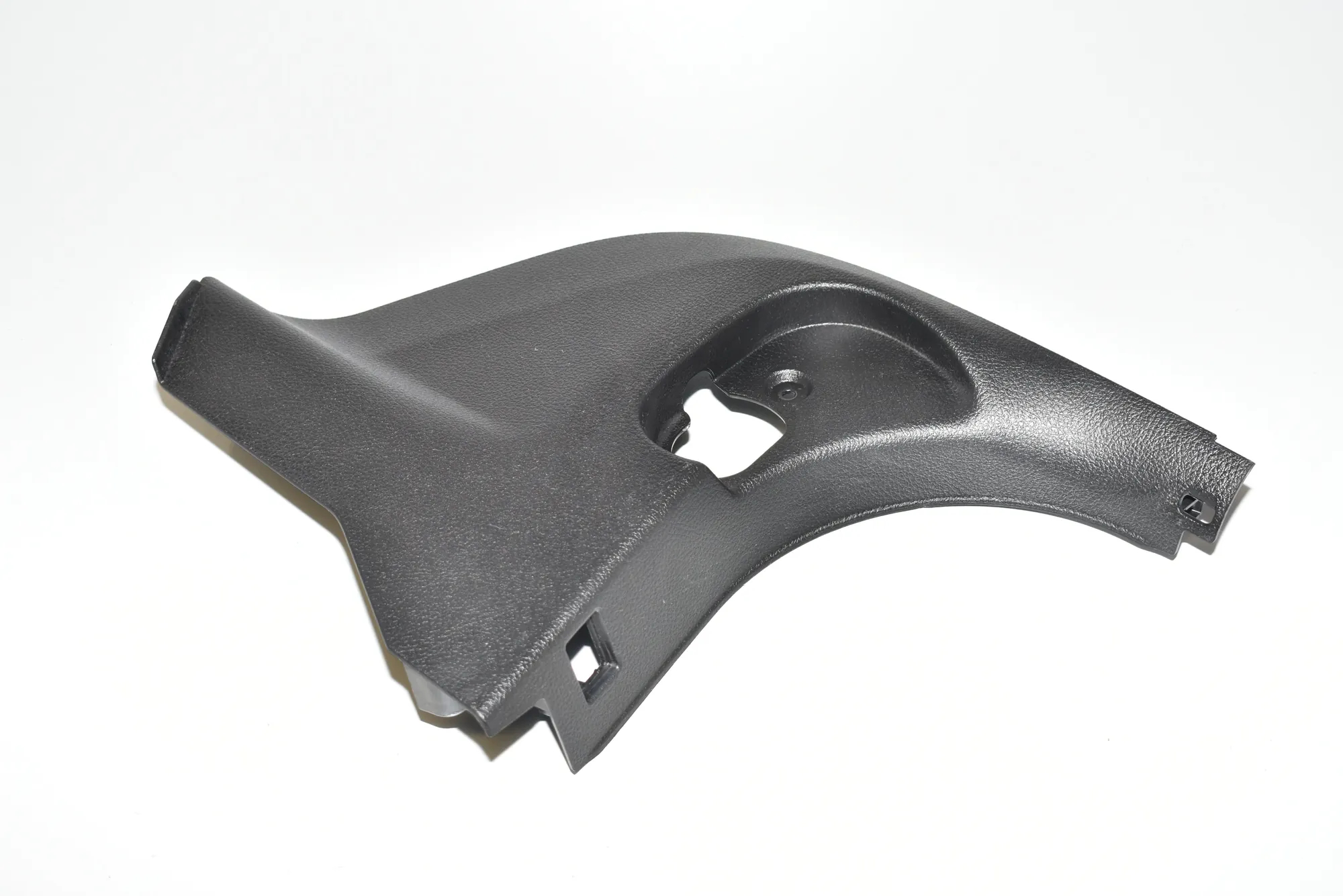 Front Left Interior Step Trim – OEM 7221903 · BMW 3 Touring (F31) 320 d 2012 – 2