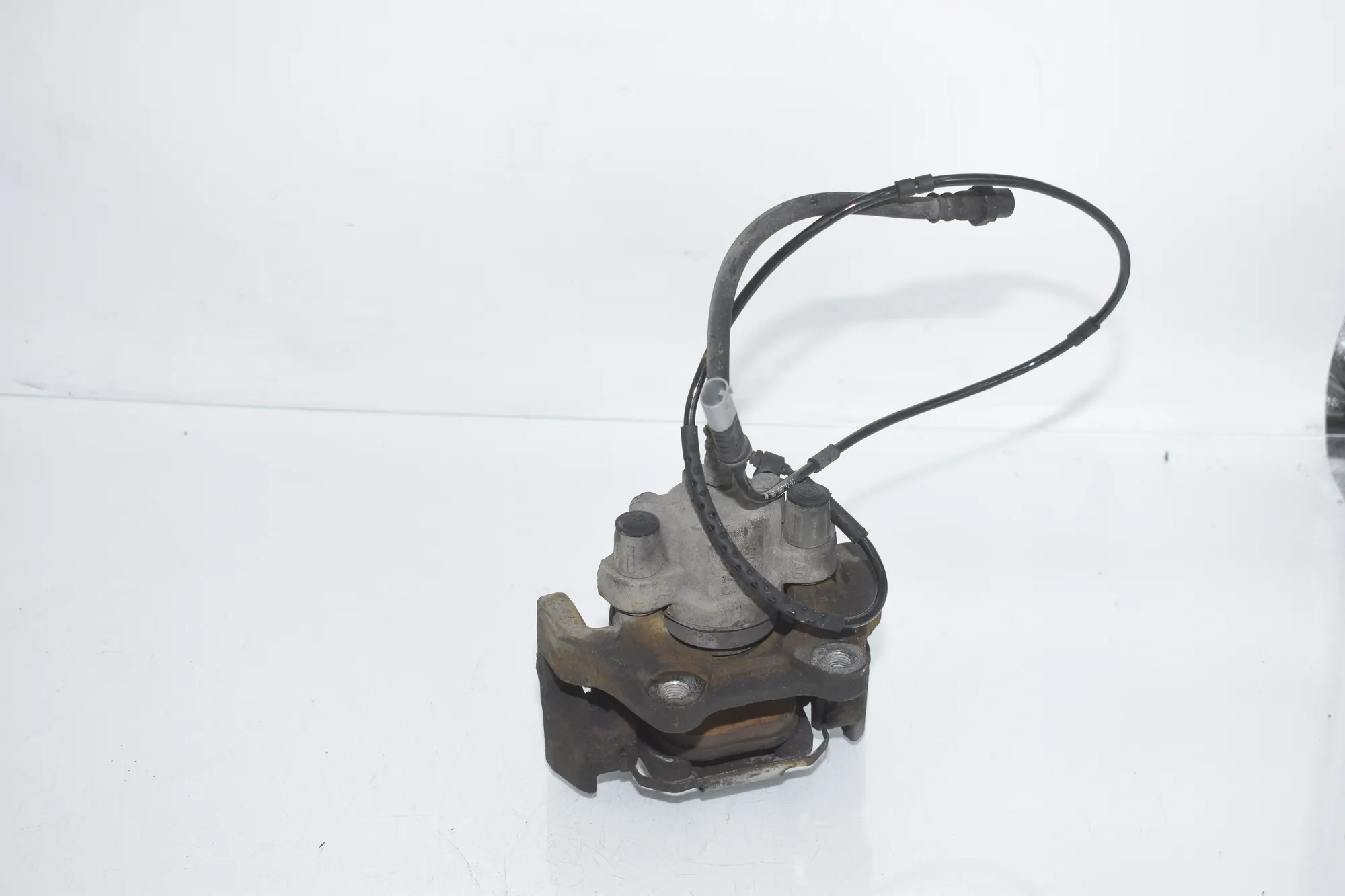 Rear Right Brake Caliper – OEM 6850974 · BMW 4 Coupe (F32, F82) 430 d xDrive 2014 – 3