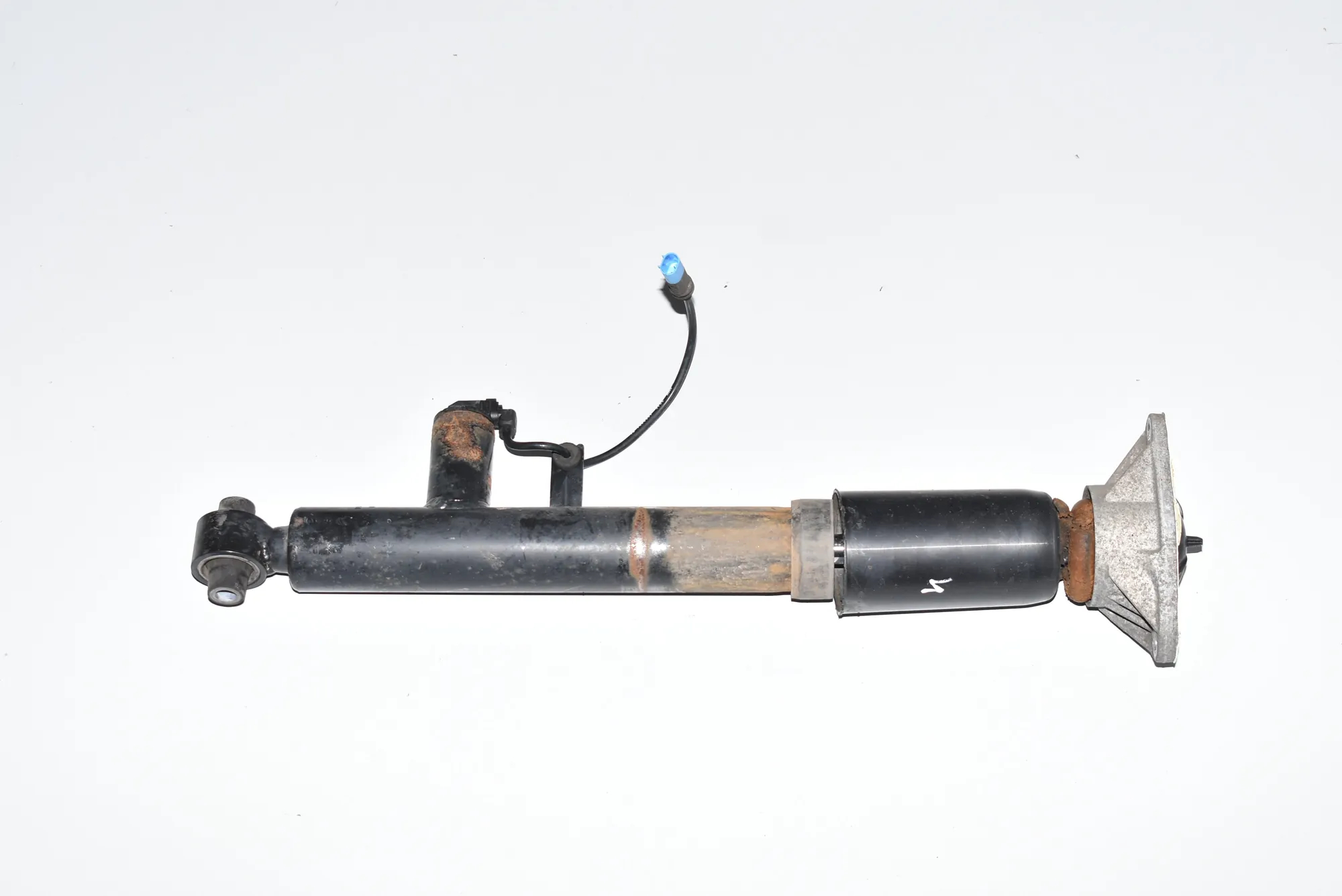 Rear Right Shock Absorber – OEM 6862725 · BMW 4 Gran Coupe (F36) BMW 4 Gran Coupe (F36) 430 d 2016