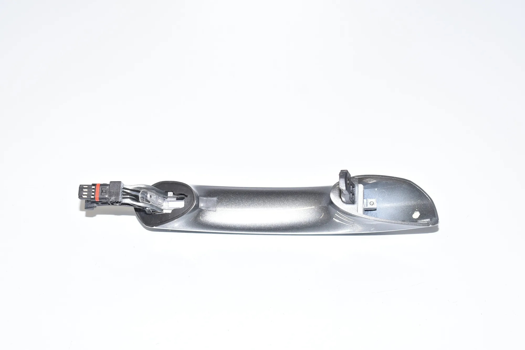 Rear Left Door Exterior Handle – OEM 7413563 · BMW 7 (G11, G12) BMW 7 (G11, G12) 740 d, Ld xDrive 2019 – 3