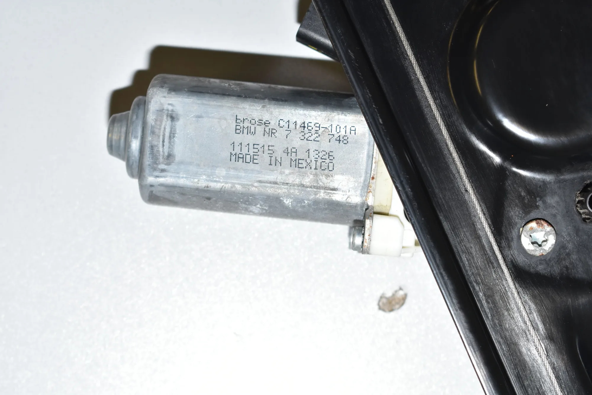 Front Right Door Window Regulator – OEM 7322748 · BMW X5 (F15, F85) M 50 d 2015 – 6