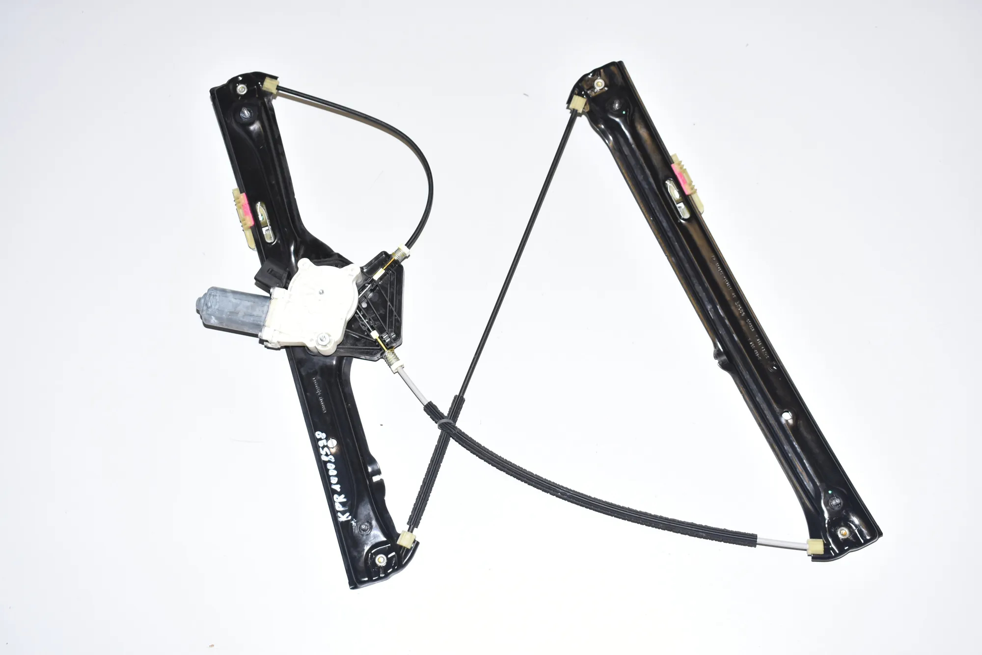 Front Left Door Window Regulator – OEM 7286483 · BMW X5 (F15, F85) M 50 d 2015 – 4