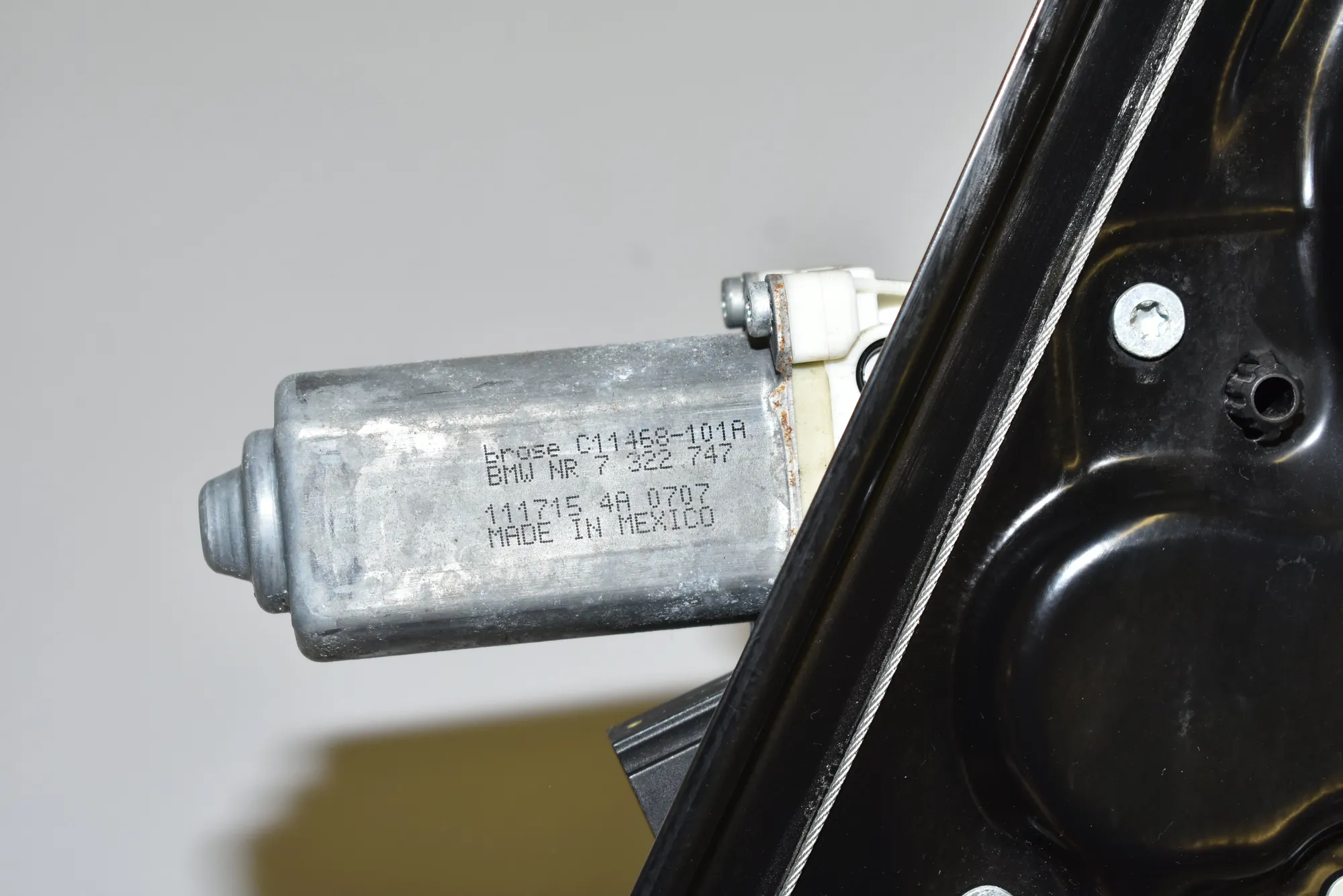 Front Left Door Window Regulator – OEM 7286483 · BMW X5 (F15, F85) M 50 d 2015 – 6