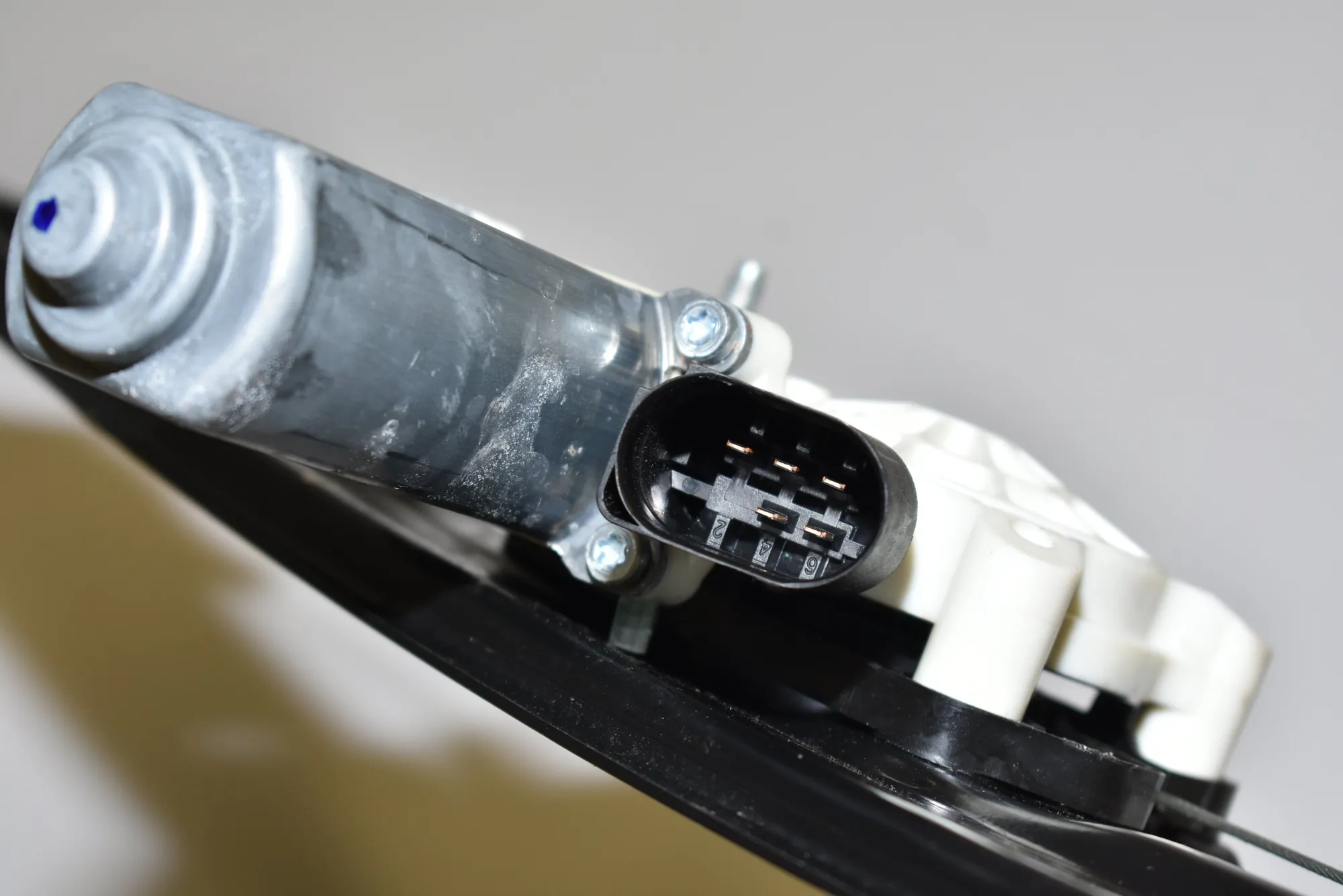 Rear Right Door Window Regulator – OEM 7322748 · BMW X5 (F15, F85) M 50 d 2015 – 6