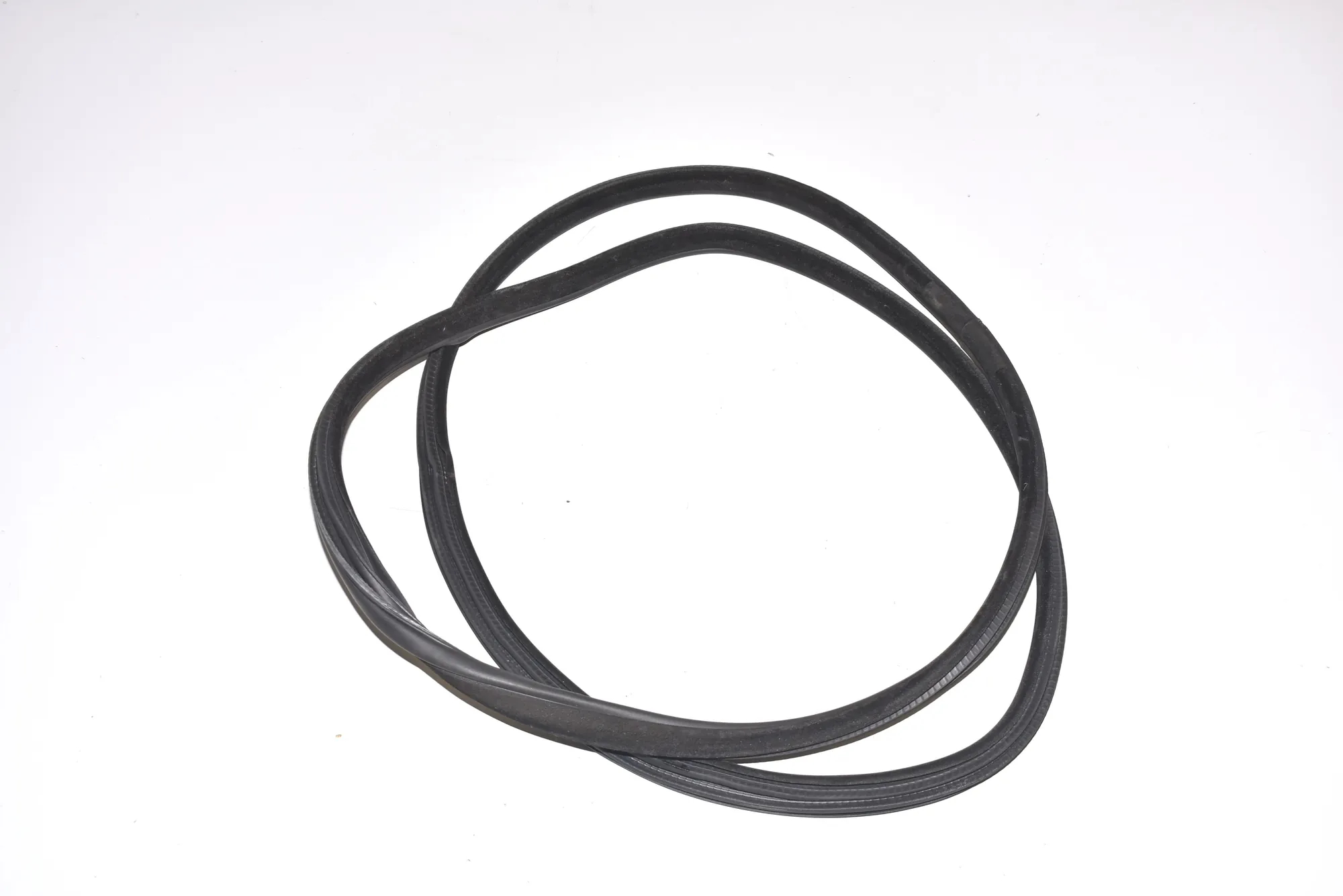 Rear Left Door Seal Rubber – OEM 7289639 · BMW X5 (F15, F85) M 50 d 2015