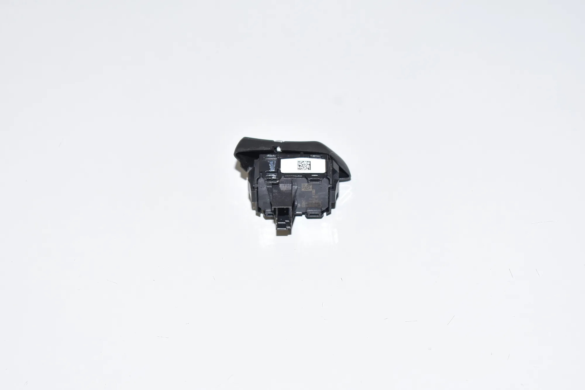 Central Locking Switch – OEM 9350442 · BMW X5 (F15, F85) M 50 d 2015 – 3