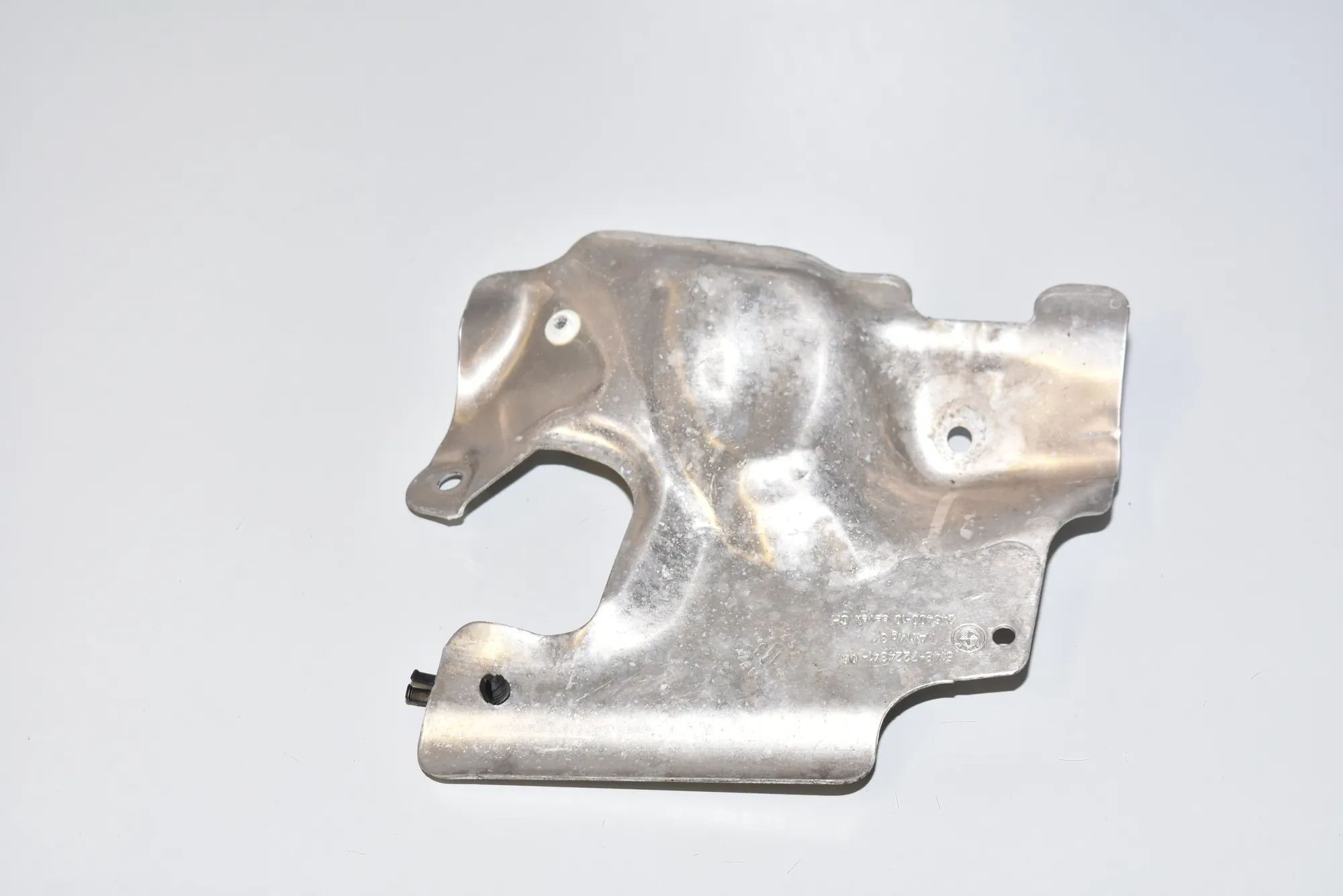 Heat Protection – OEM 7224341 · BMW 5 Touring (F11) M 550 d xDrive 2013 – 4