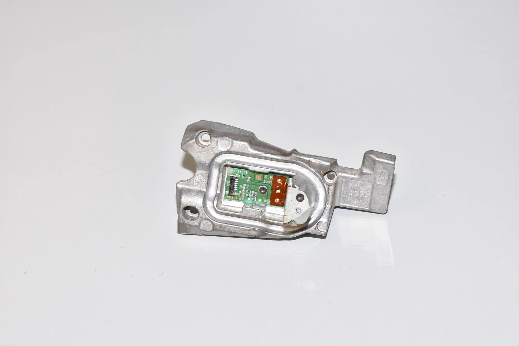 LED Lights Control Unit – OEM 185550-01 · BMW 5 Touring (F11) M 550 d xDrive 2013