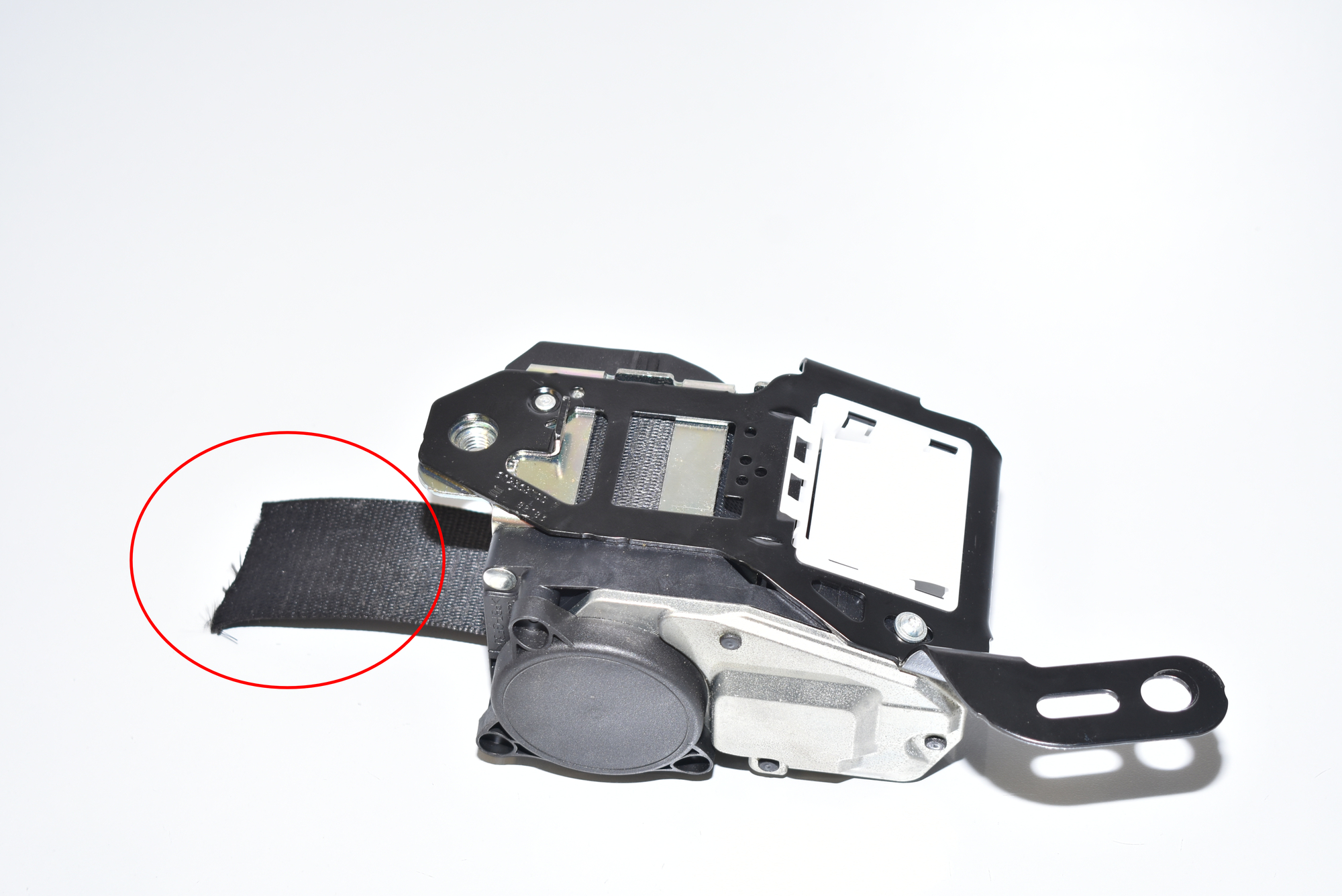 Front Right Seatbelt – OEM 72117382318 · BMW 5 Touring (F11) M 550 d xDrive 2013 – 2