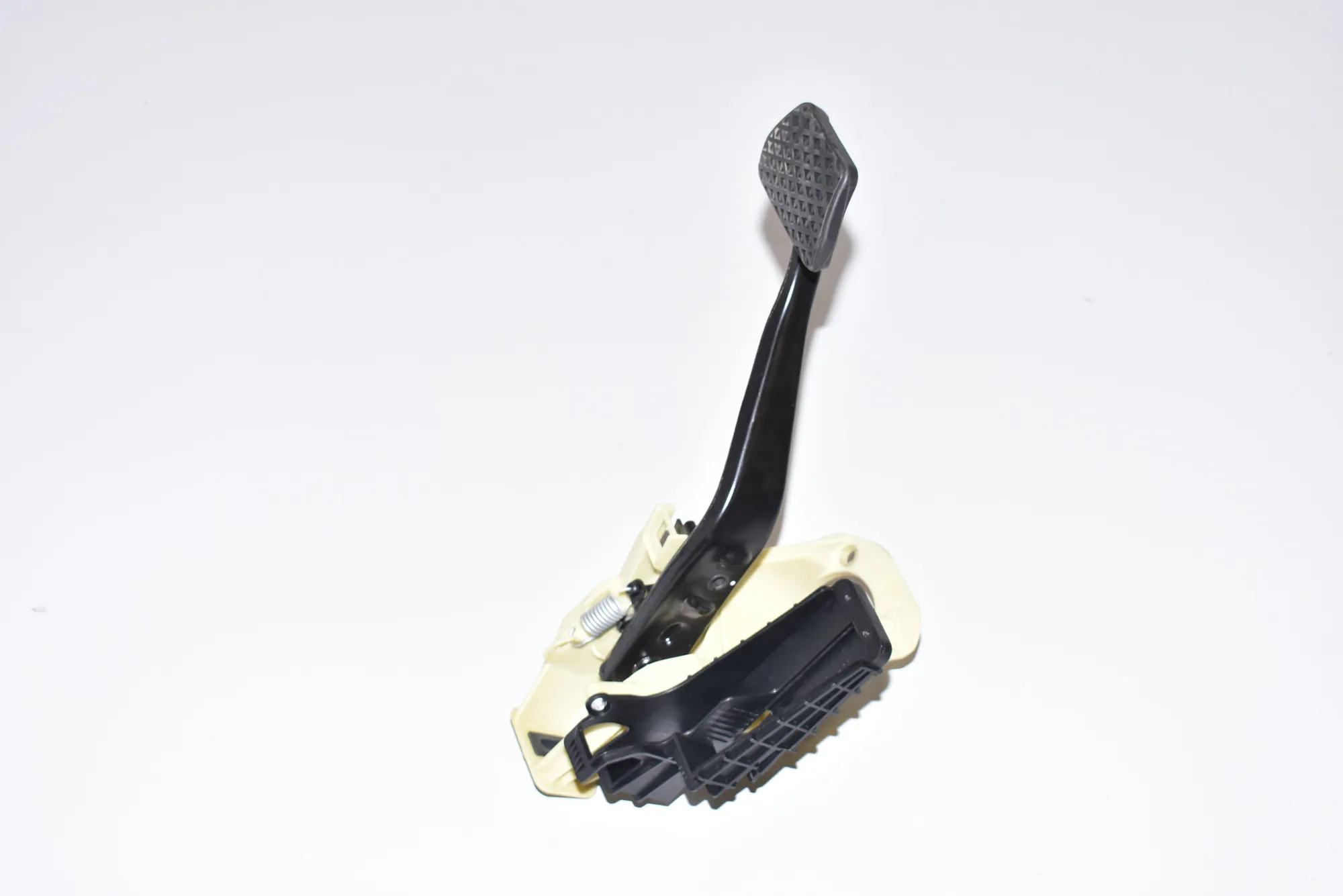 Brake Pedal – OEM 6782665 · BMW 5 Touring (F11) M 550 d xDrive 2013 – 2