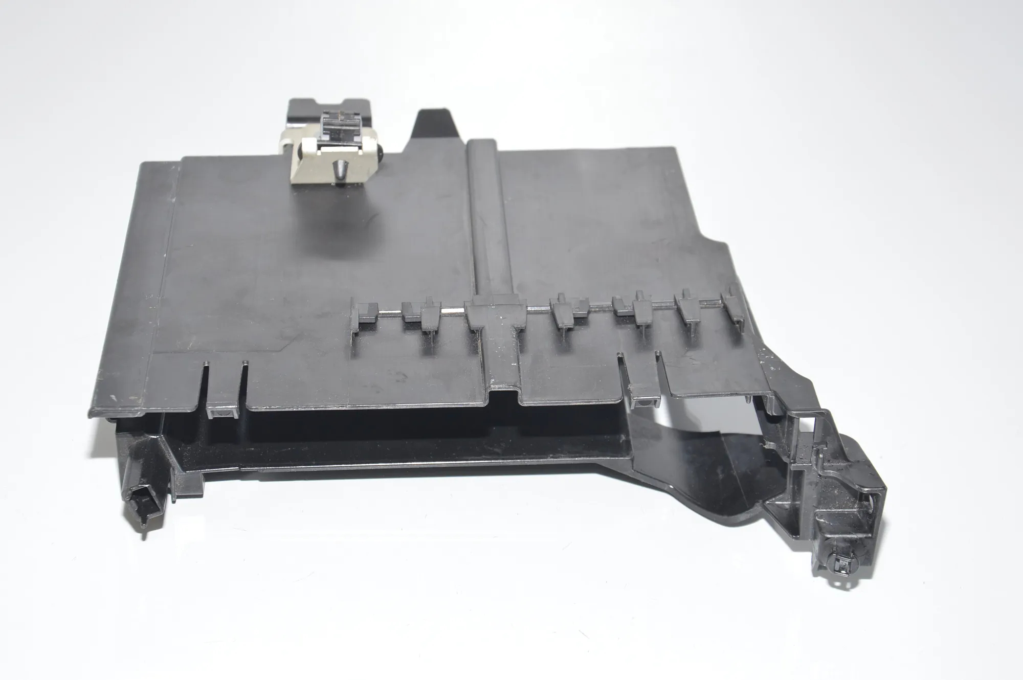 Bracket – OEM 8601608 · BMW 7 (G11, G12) BMW 7 (G11, G12) M 760 Li xDrive 2017 – 4