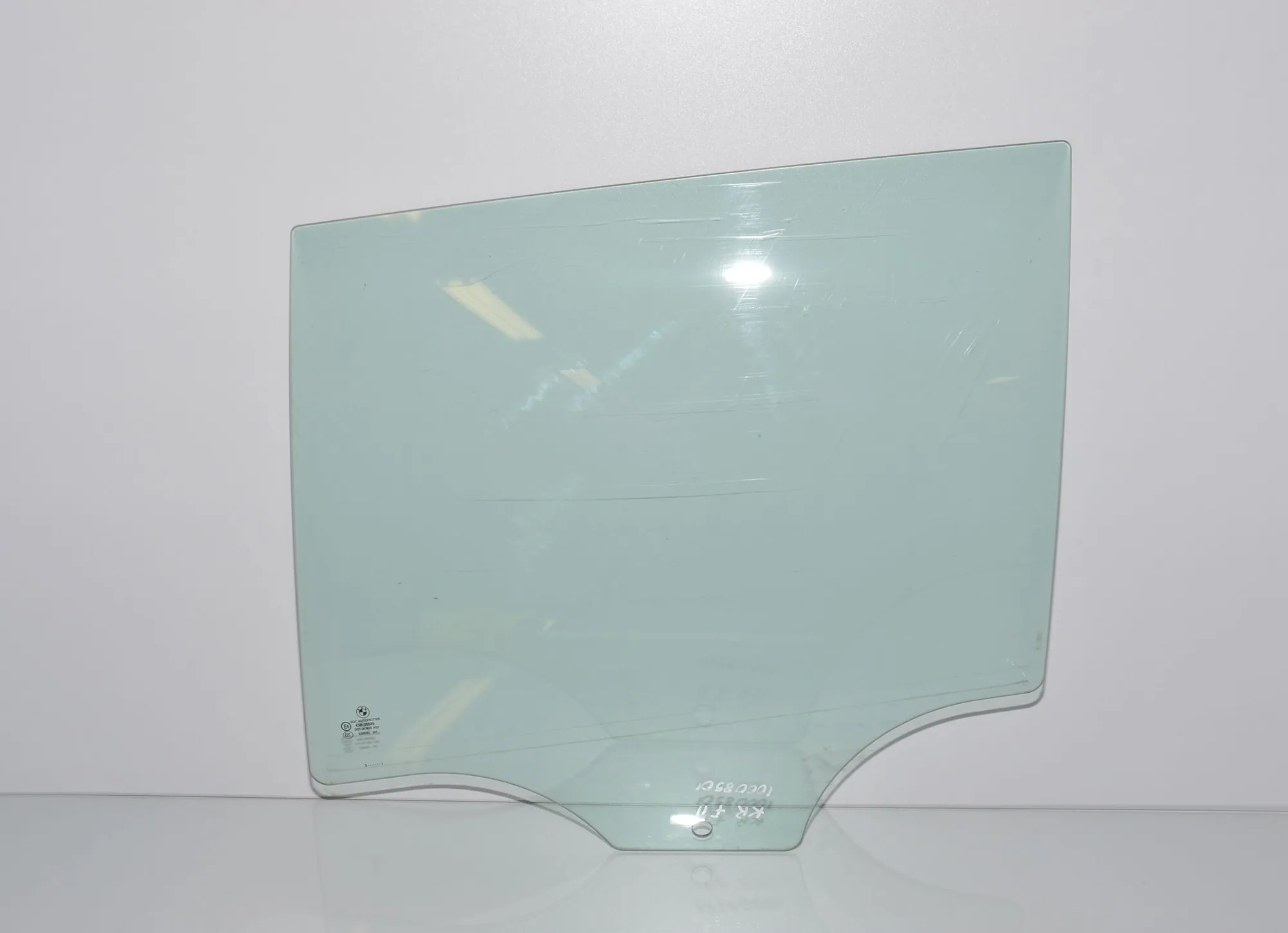 Rear Left Door Window · BMW 5 Touring (F11) M 550 d xDrive 2013