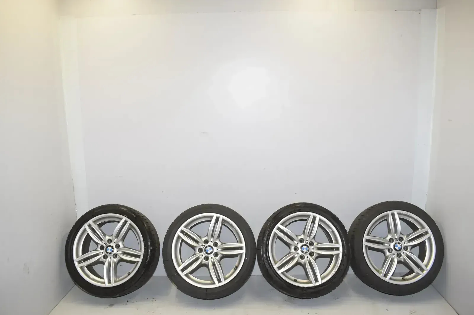 Alloy Wheel Set – OEM 7842652 · BMW 5 Touring (F11) 530 d xDrive 2012 – 4