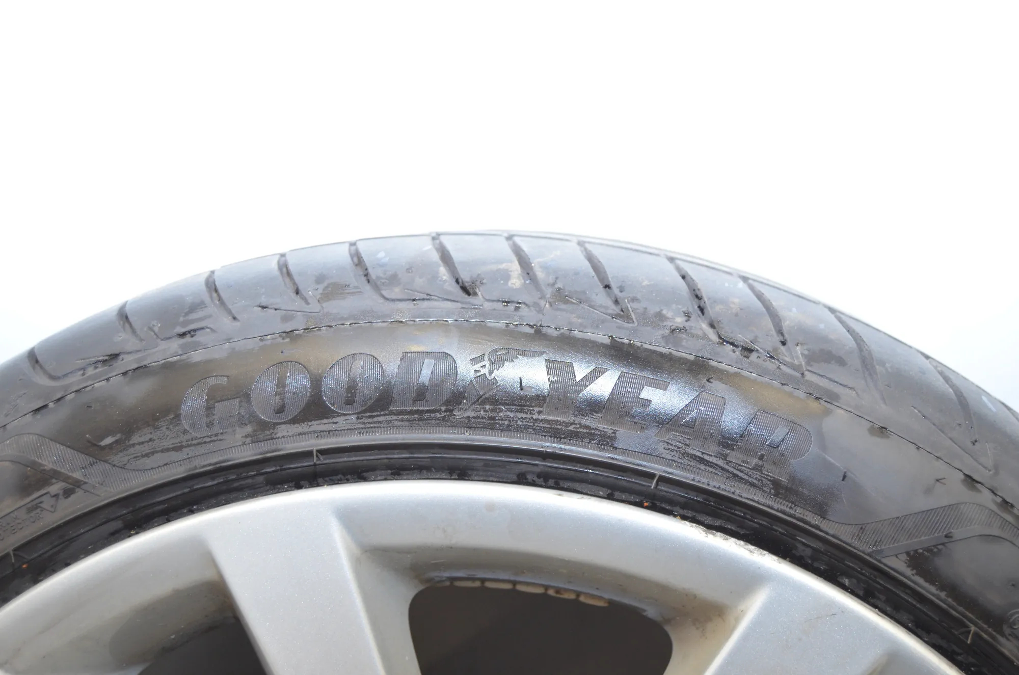 Alloy Wheel Set – OEM 6790178 · BMW 5 Touring (F11) 530 d 2012 – 6