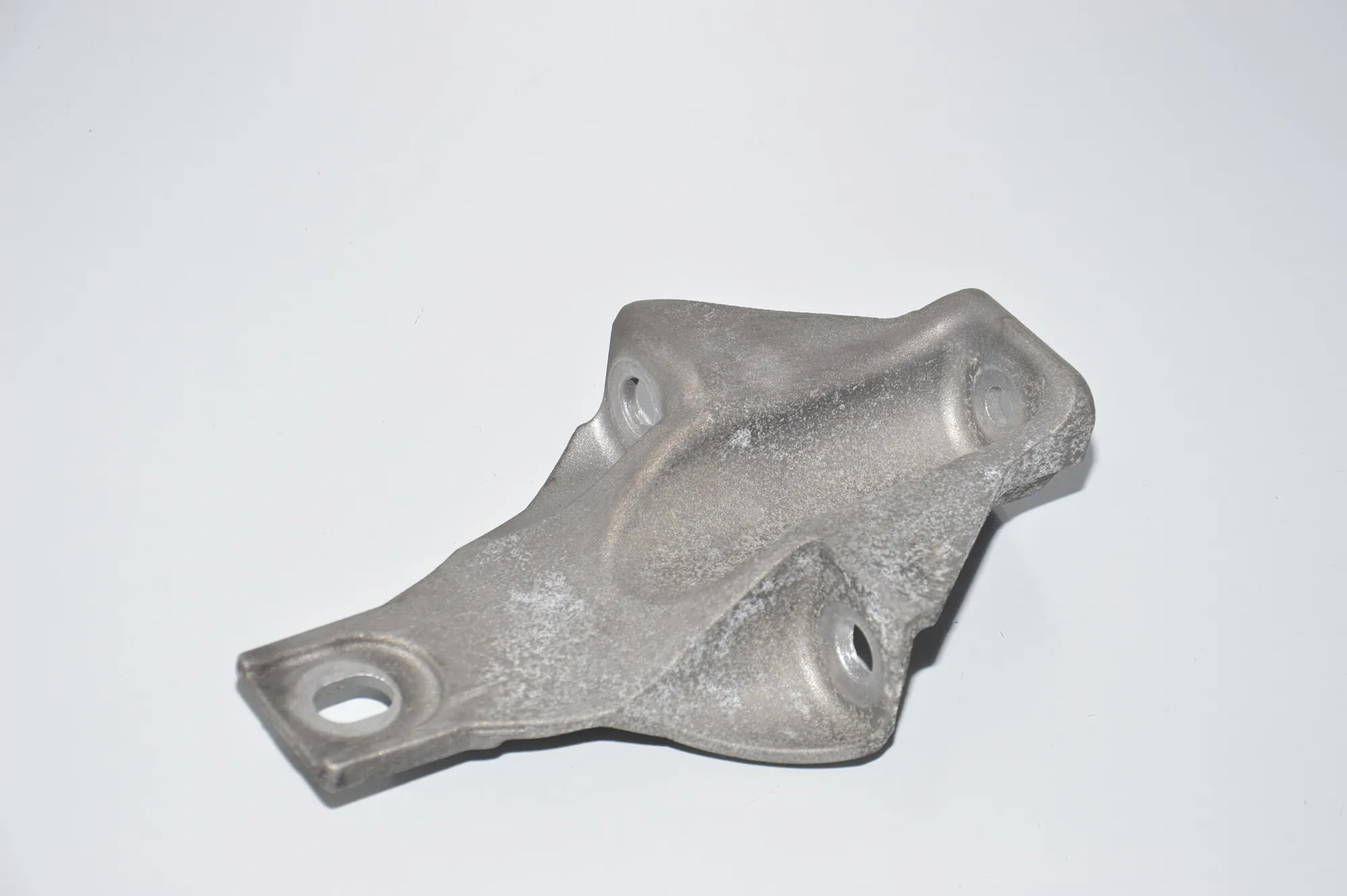 Gearbox Mount Bracket – OEM 6788561 · BMW 5 Touring (F11) M 550 d xDrive 2013