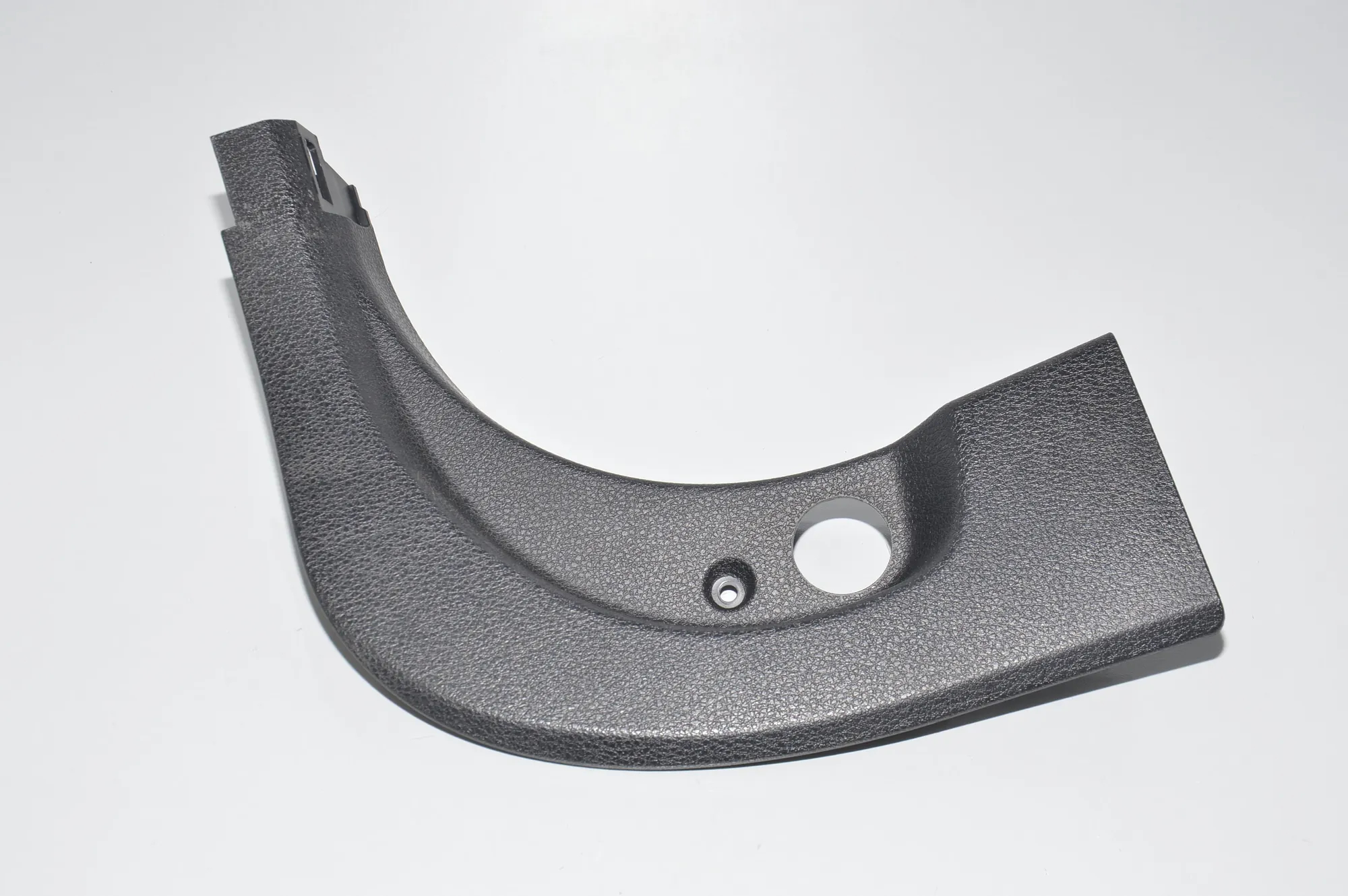 Front Left Interior Step Trim – OEM 9162735 · BMW 5 Touring (F11) M 550 d xDrive 2013