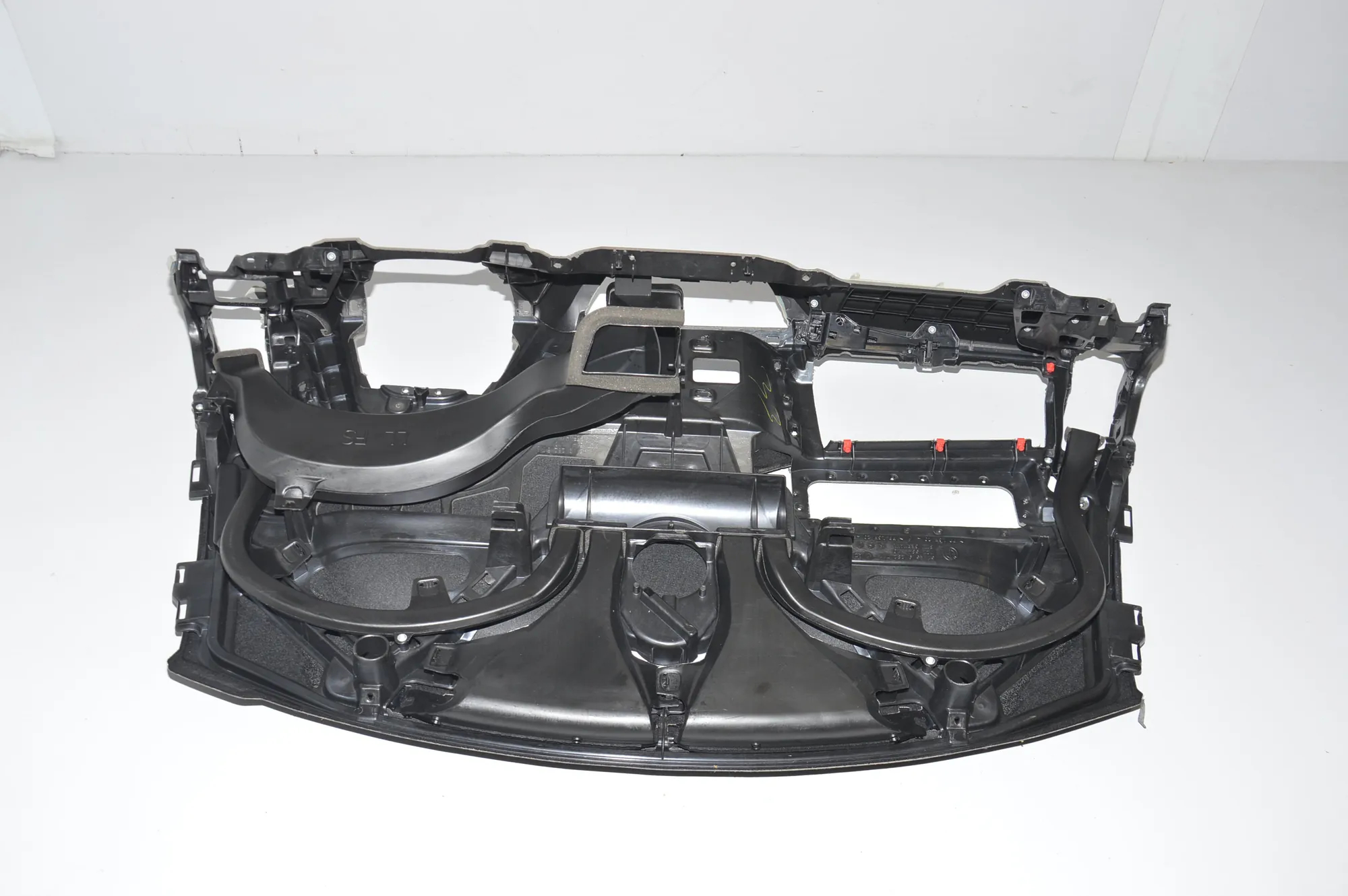 Dashboard – OEM 9282711 · BMW i3 (I01) BMW i3 (I01) Hybrid 2019 – 5