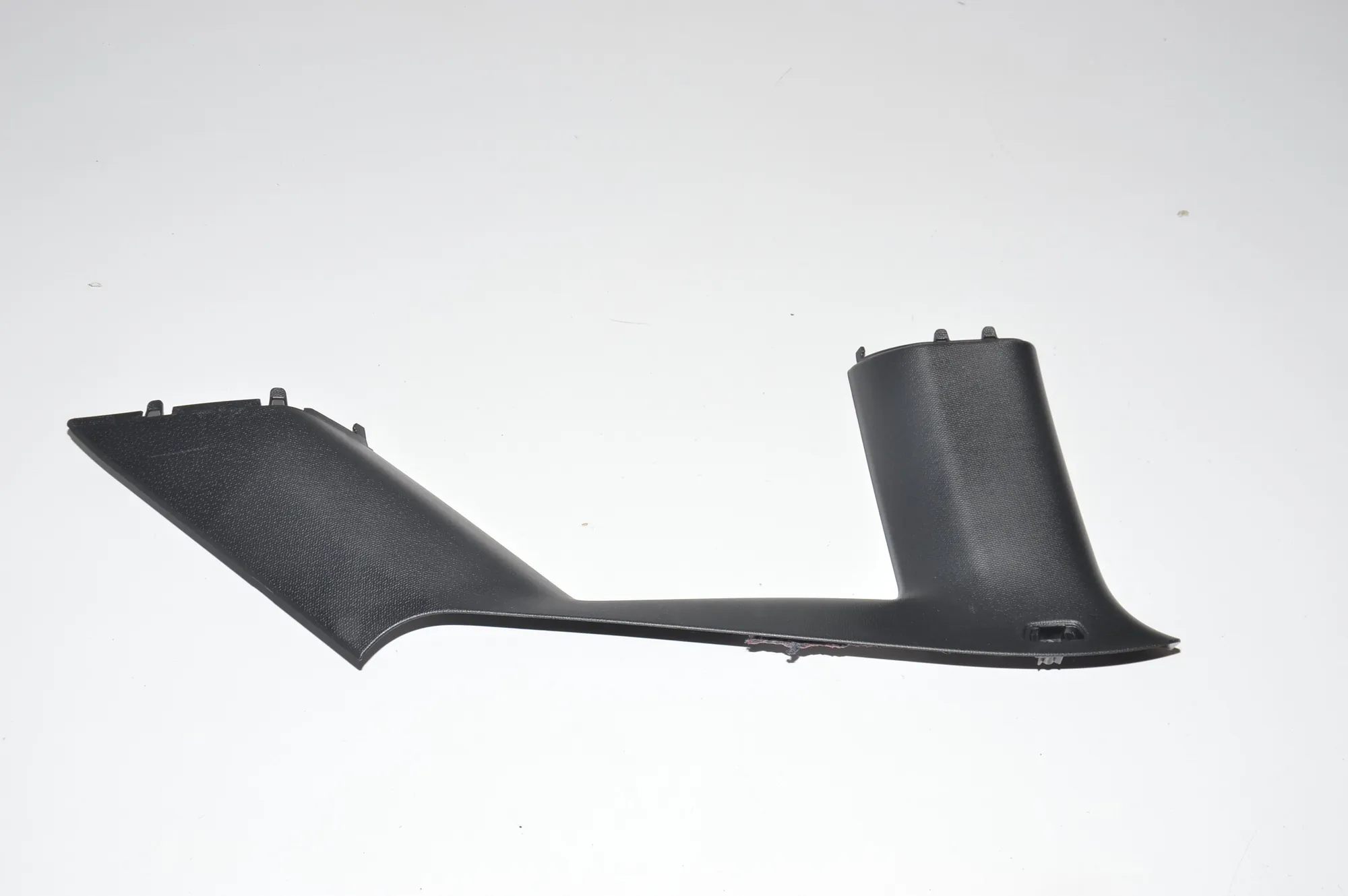 Right Side Pillar Trim – OEM 7275670 · BMW i3 (I01) BMW i3 (I01) Hybrid 2019 – 2