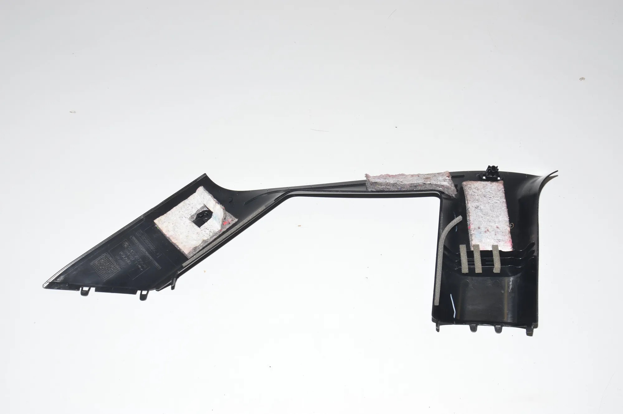 Right Side Pillar Trim – OEM 7275670 · BMW i3 (I01) BMW i3 (I01) Hybrid 2019 – 3