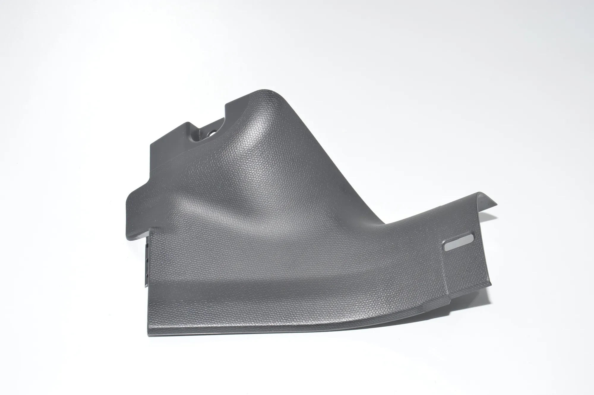 Rear Right Interior Step Trim – OEM 7272382 · BMW i3 (I01) BMW i3 (I01) Hybrid 2019