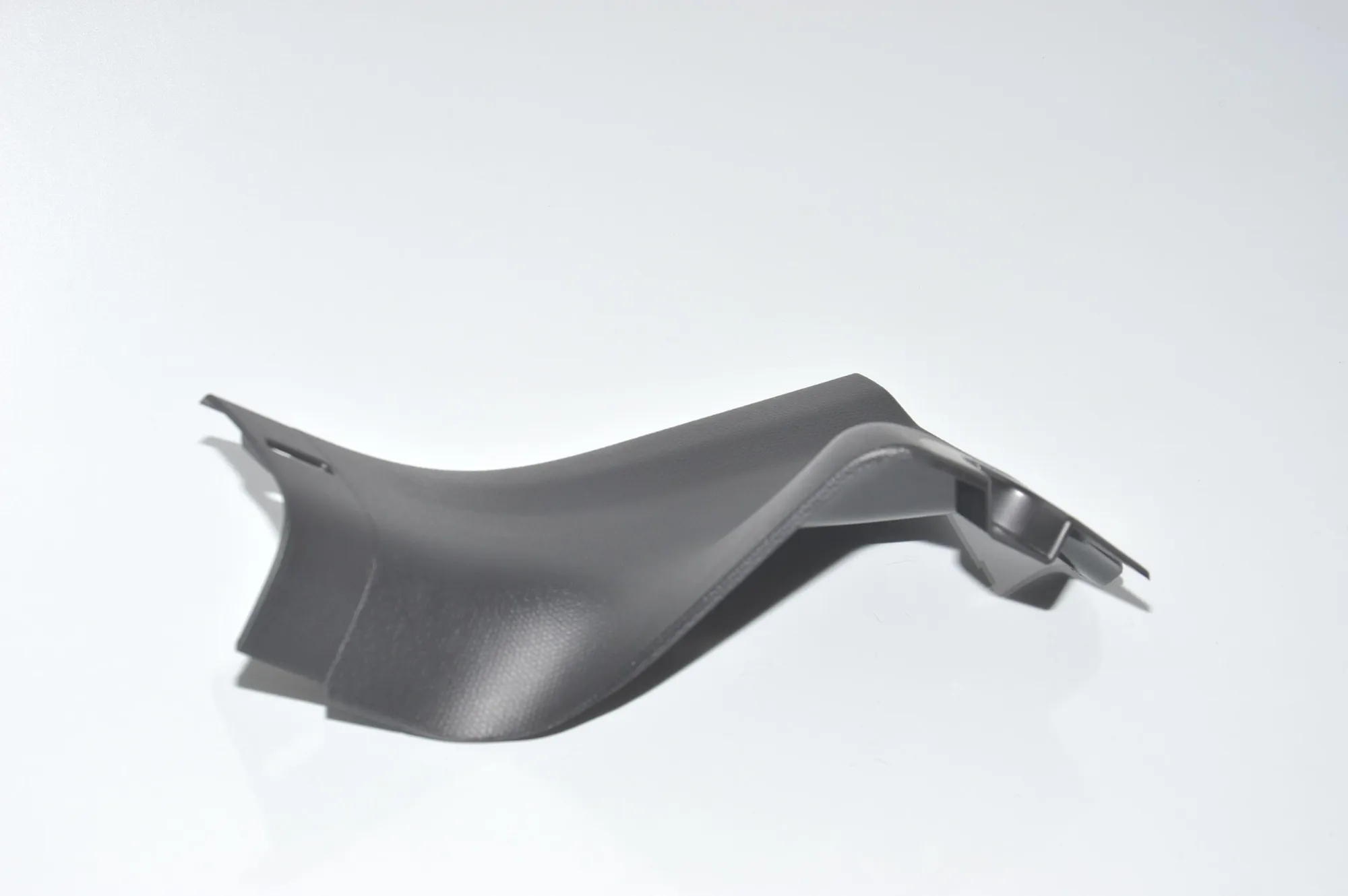 Rear Right Interior Step Trim – OEM 7272382 · BMW i3 (I01) BMW i3 (I01) Hybrid 2019 – 2