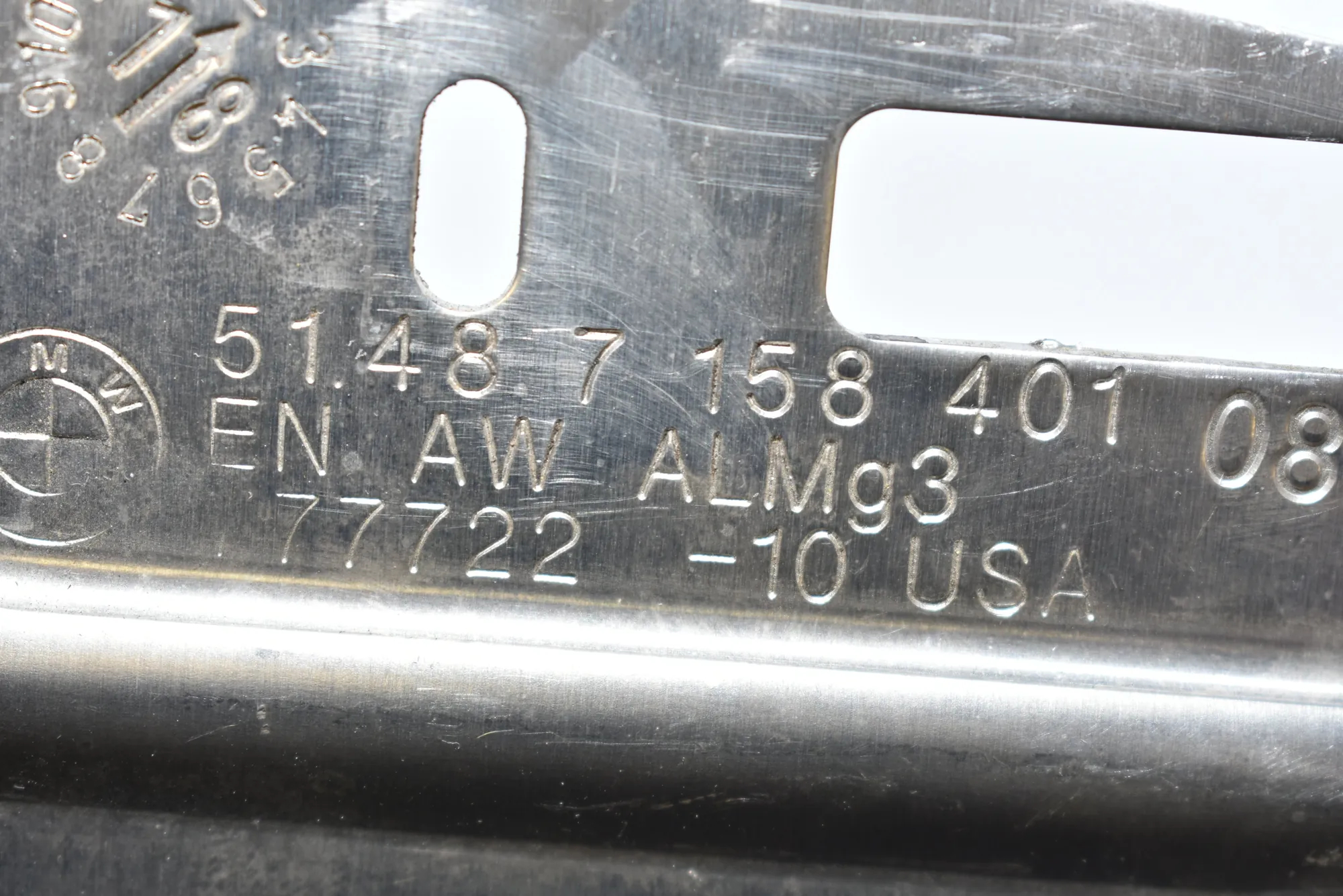 Bracket – OEM 51487158401 · BMW X5 (E70) BMW X5 (E70) 3.0 d 2008 – 4