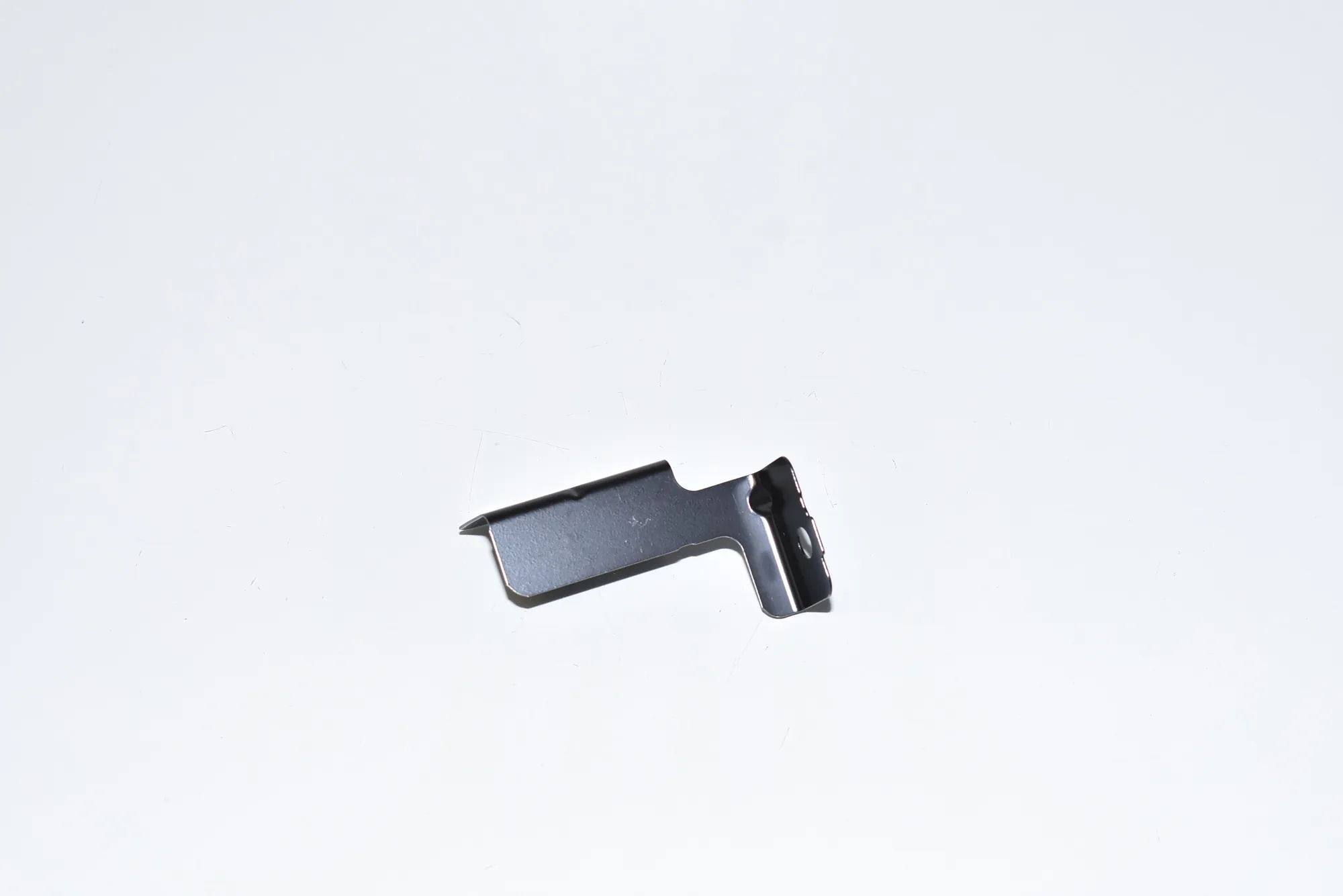 Front Left Fender Holder – OEM 41357204501 · BMW 7 (F01, F02) BMW 7 (F01, F02) 730 d 2012 – 3