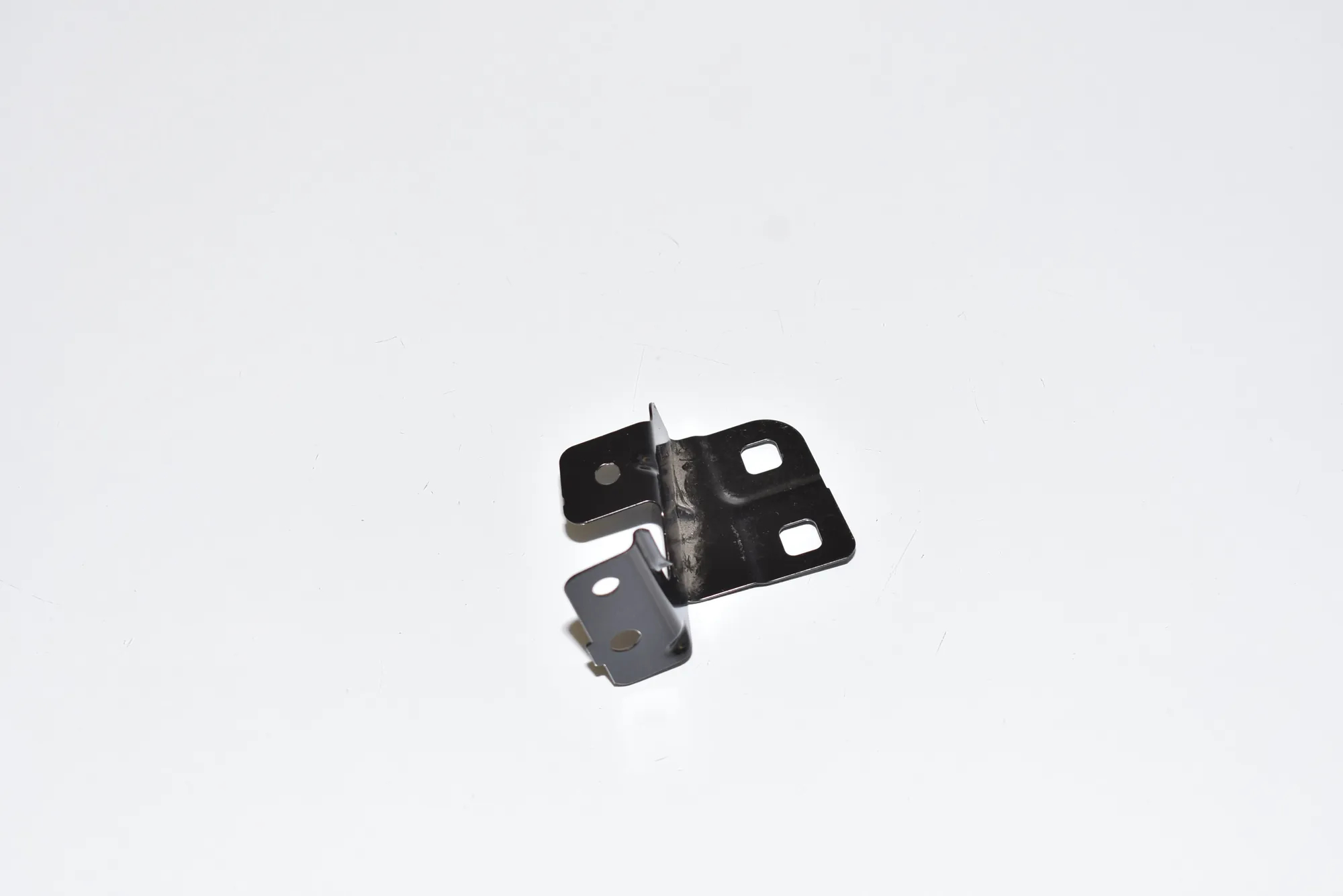 Front Left Fender Holder – OEM 41357204499 · BMW 7 (F01, F02) BMW 7 (F01, F02) 740 d 2010 – 3