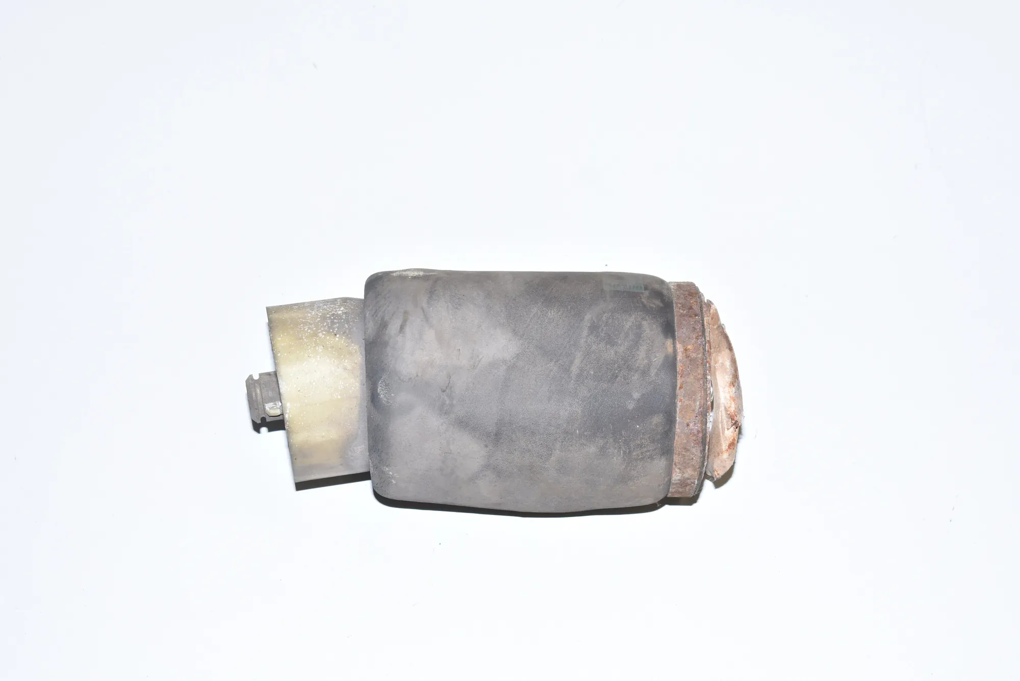 Rear Right Air Suspension Spring Bag – OEM 6750356 · BMW X5 (E53) BMW X5 (E53) 3.0 d 2004 – 2