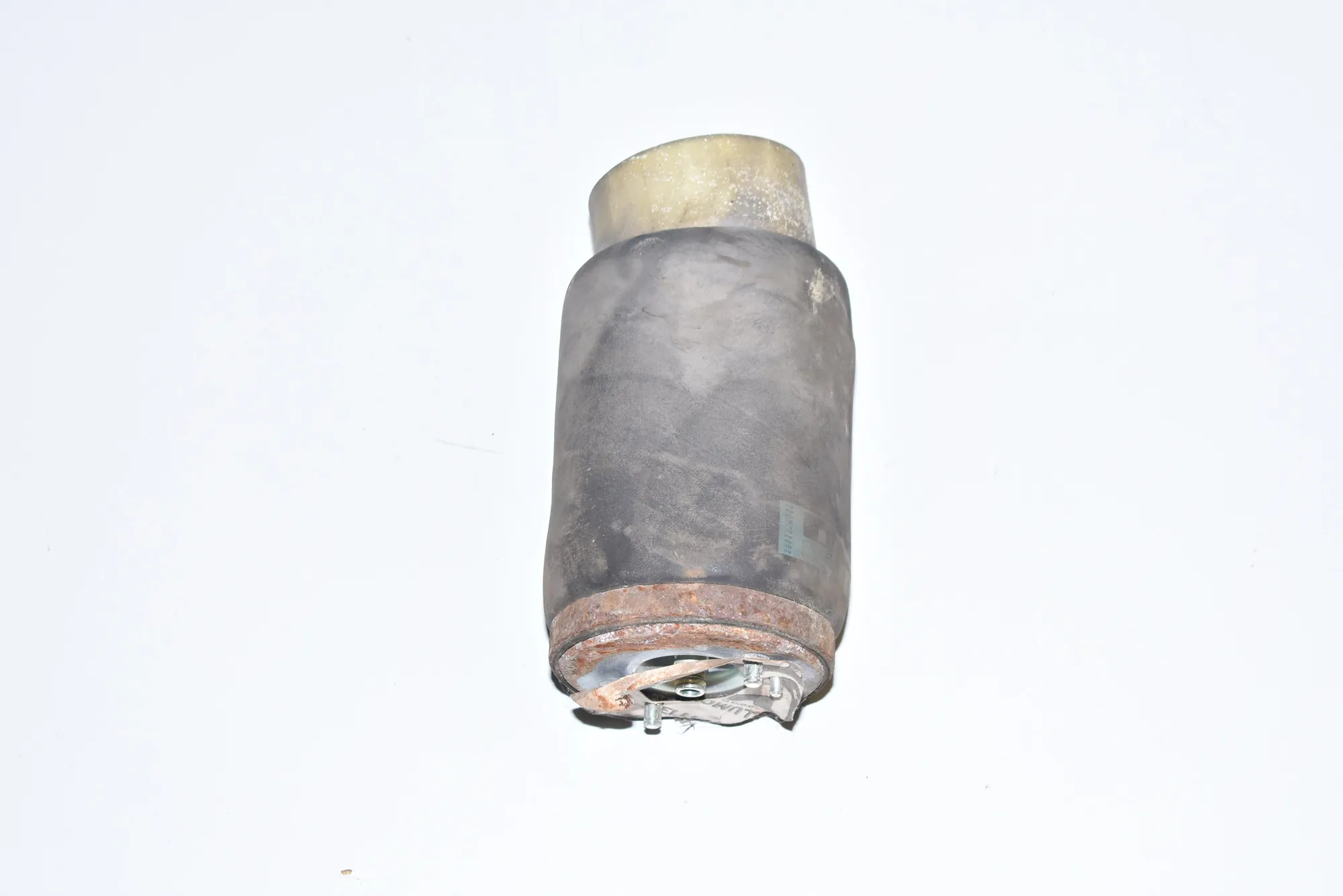 Rear Right Air Suspension Spring Bag – OEM 6750356 · BMW X5 (E53) BMW X5 (E53) 3.0 d 2004 – 3