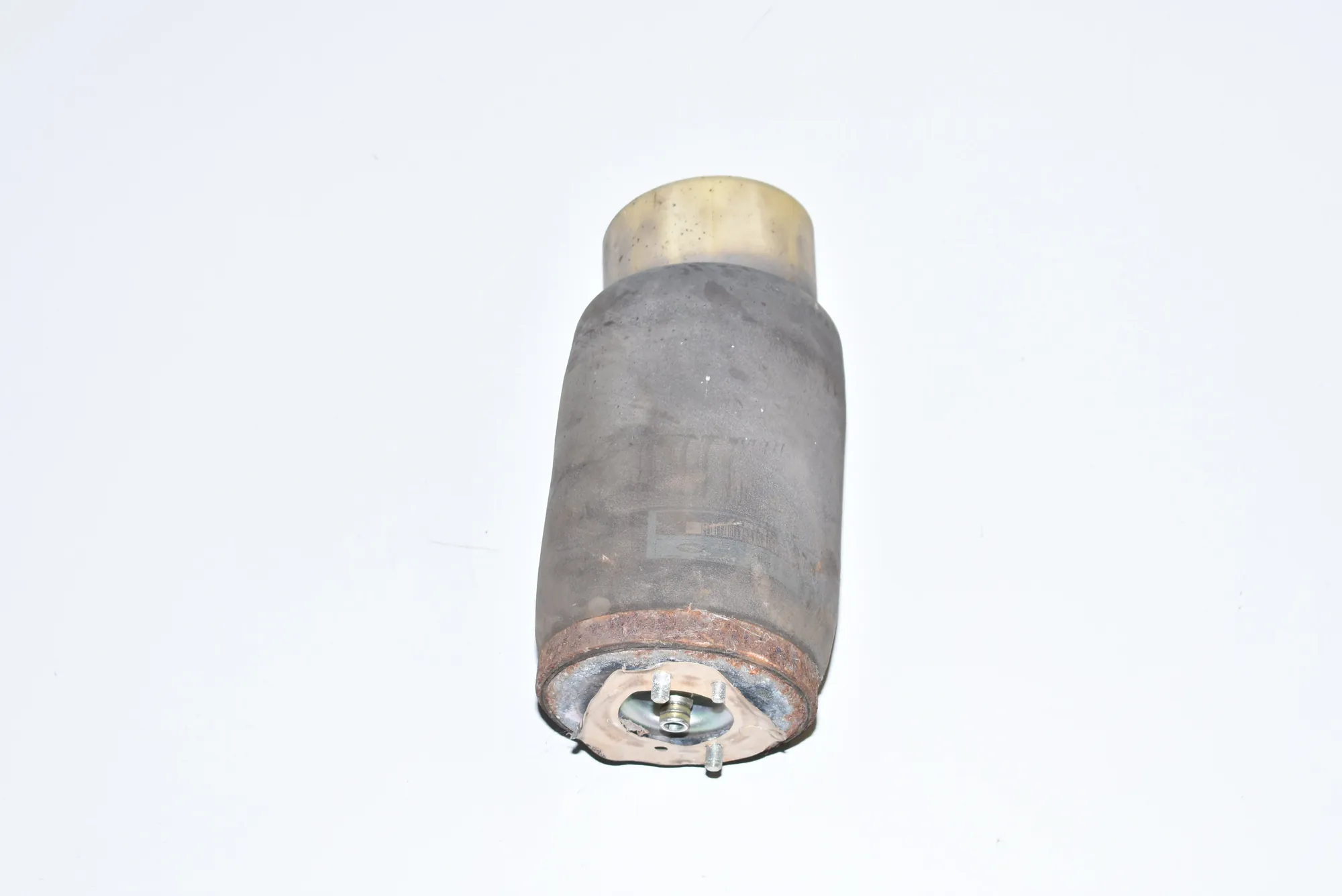 Rear Right Air Suspension Spring Bag – OEM 6750356 · BMW X5 (E53) BMW X5 (E53) 3.0 d 2004 – 3
