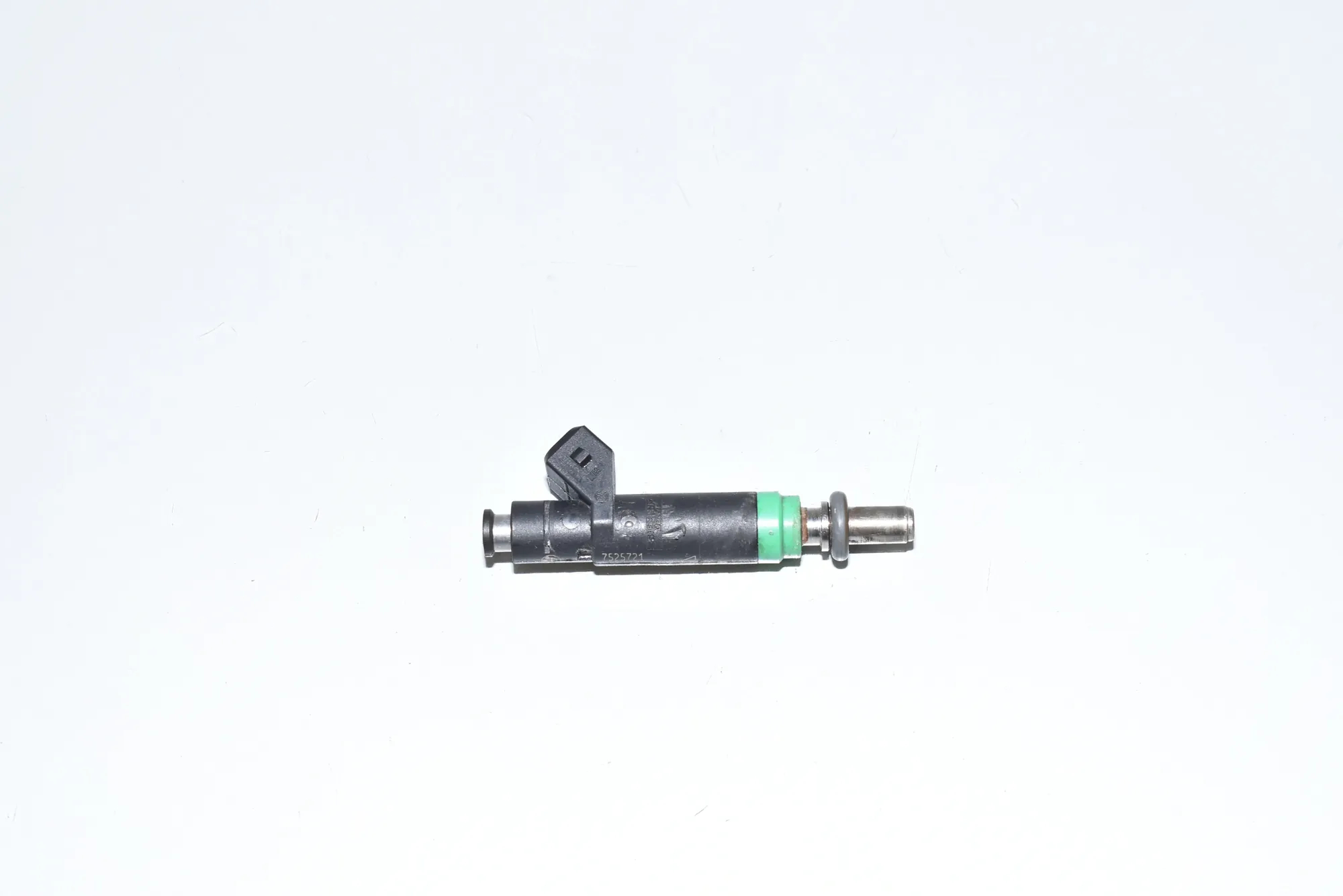 Fuel Injector – OEM 7525721 · BMW X5 (E53) 4.4 i 2004 – 3