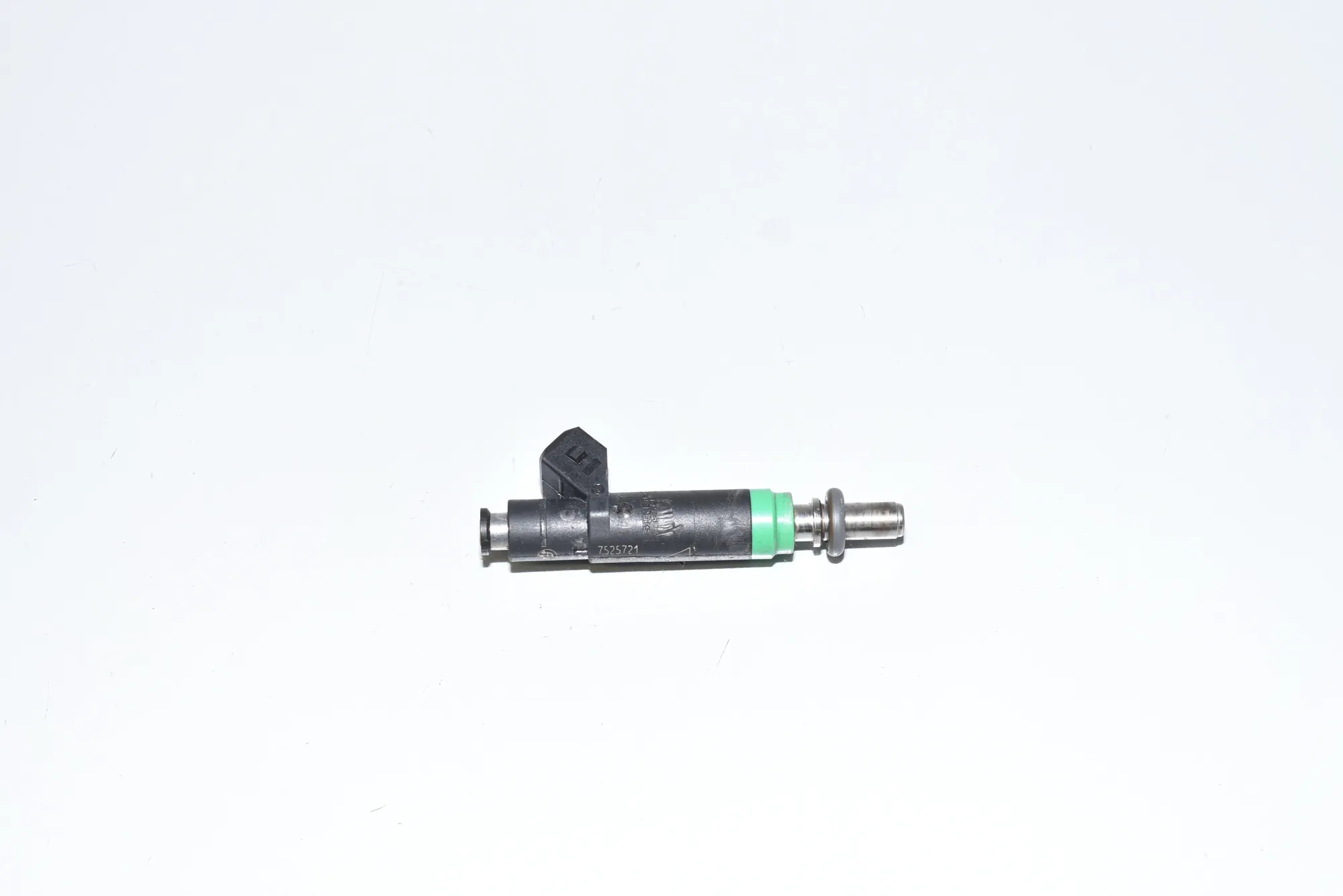 Fuel Injector – OEM 7525721 · BMW X5 (E53) 4.4 i 2004 – 3