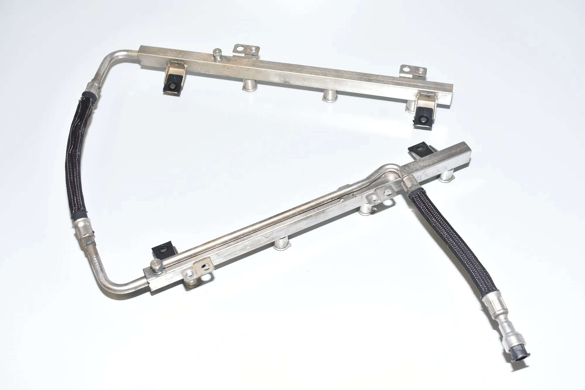 Fuel Rail · BMW X5 (E53) 4.4 i 2004 – 3