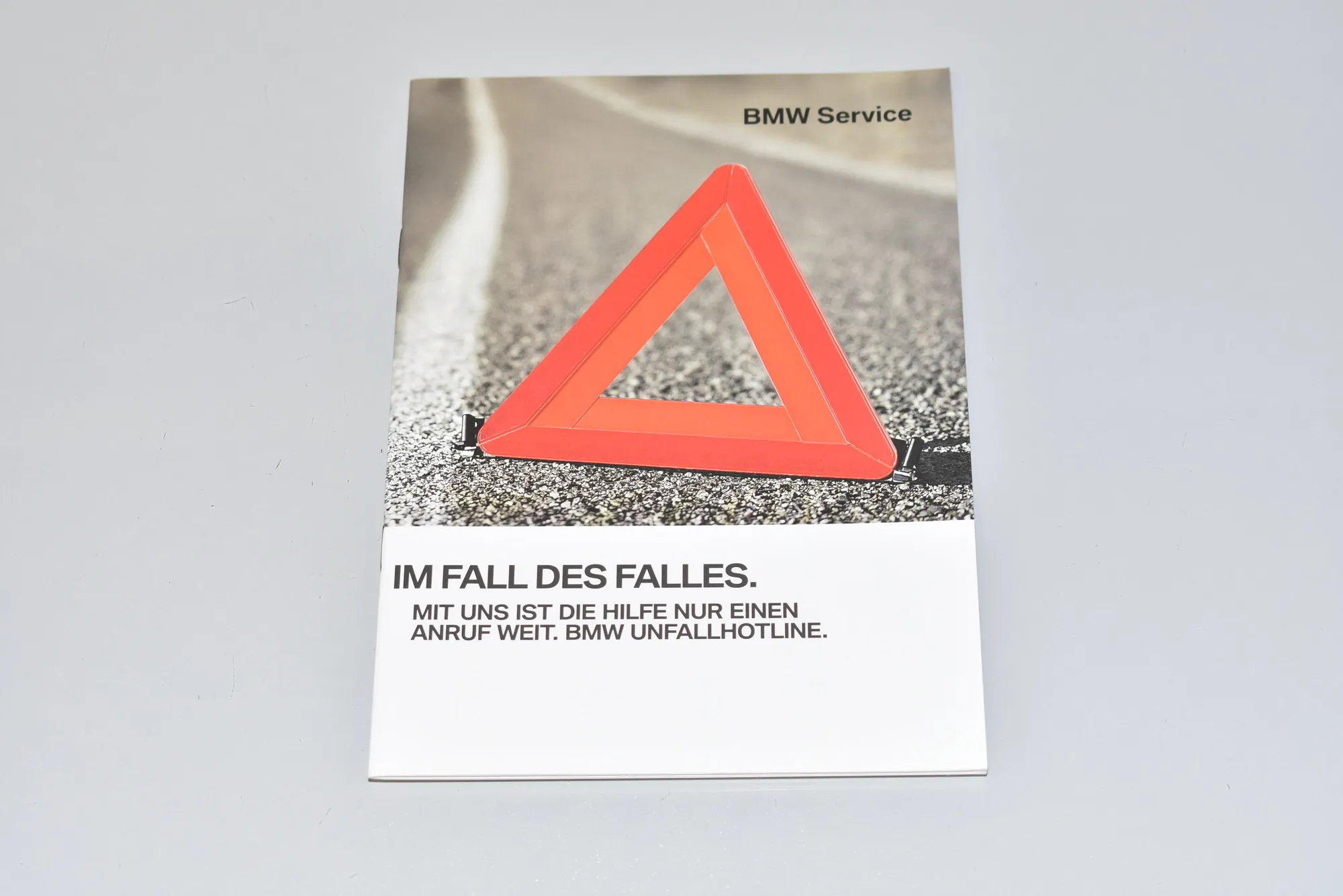 Manual Service Book – OEM 2923927 · BMW 5 Touring (F11) M 550 d xDrive 2013