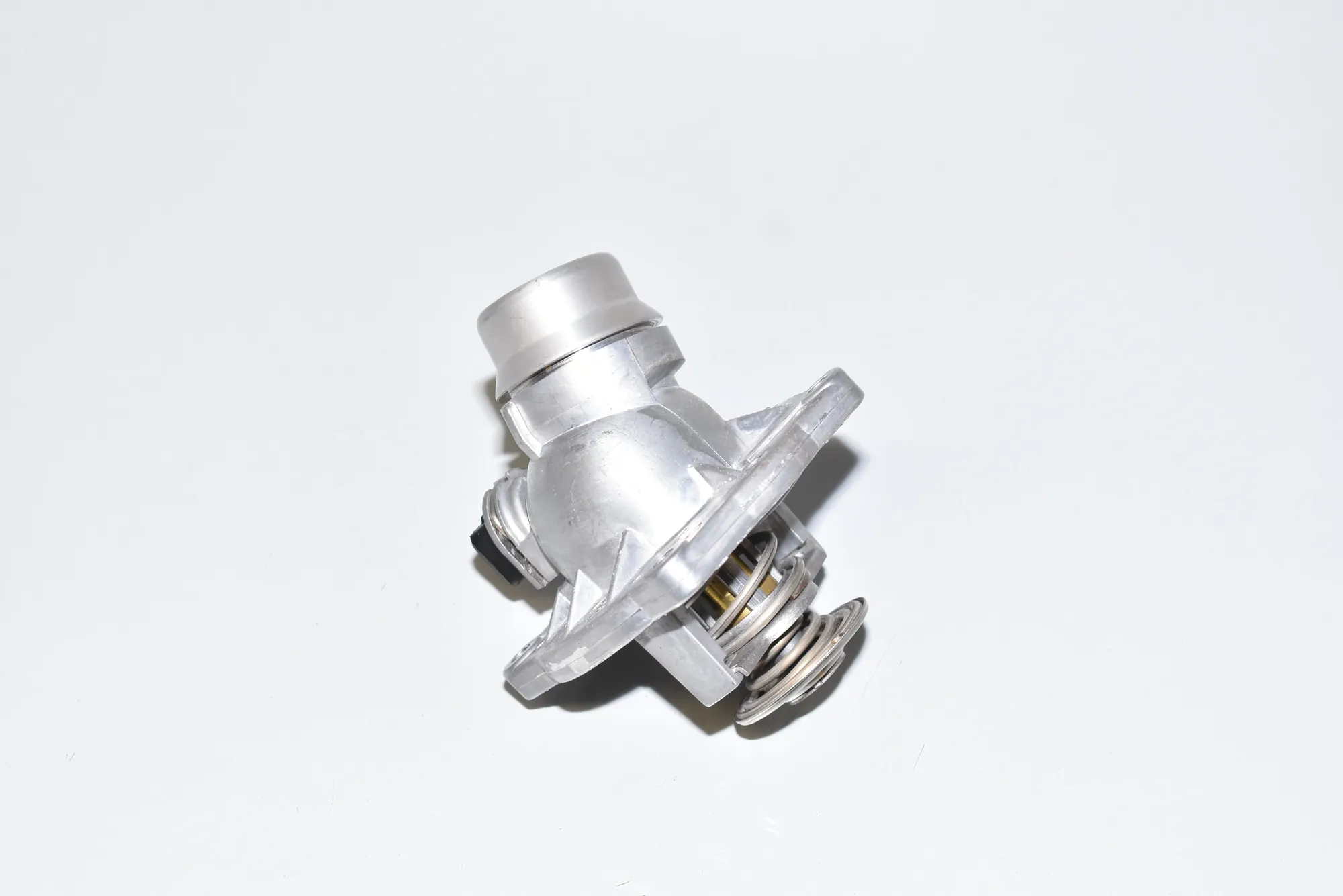 Thermostat – OEM 5385296 · BMW 5 (E39) BMW 5 (E39) 525 i 2001 – 3