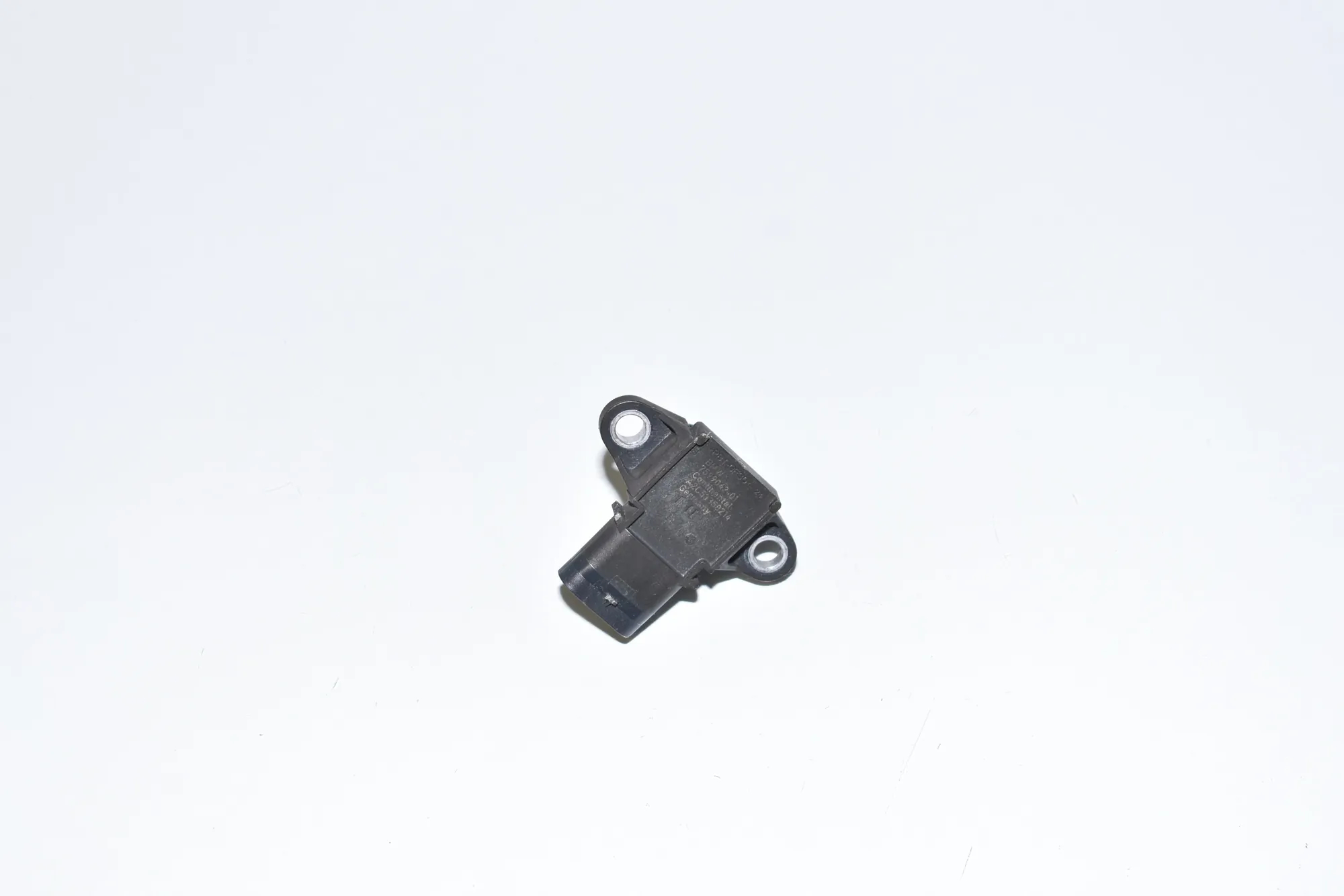 Intake Manifold Pressure Sensor – OEM 7599042 · BMW 4 Coupe (F32, F82) M4 2017
