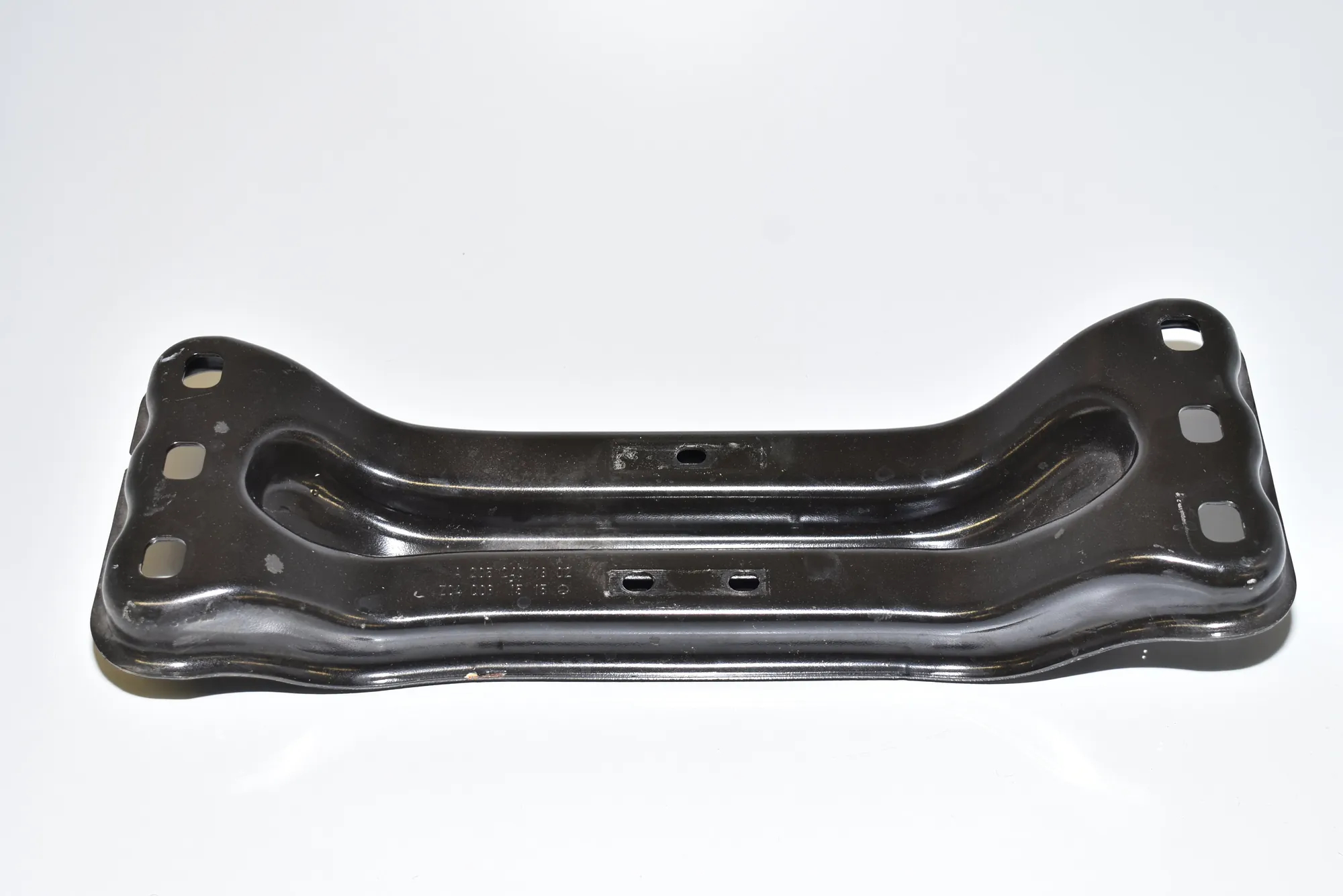 Gearbox Mount Bracket – OEM A2052401802 · MERCEDES-BENZ C T-Model (S205) (2014 - -) C 220 BlueTEC / d (205.204) 2015 – 2