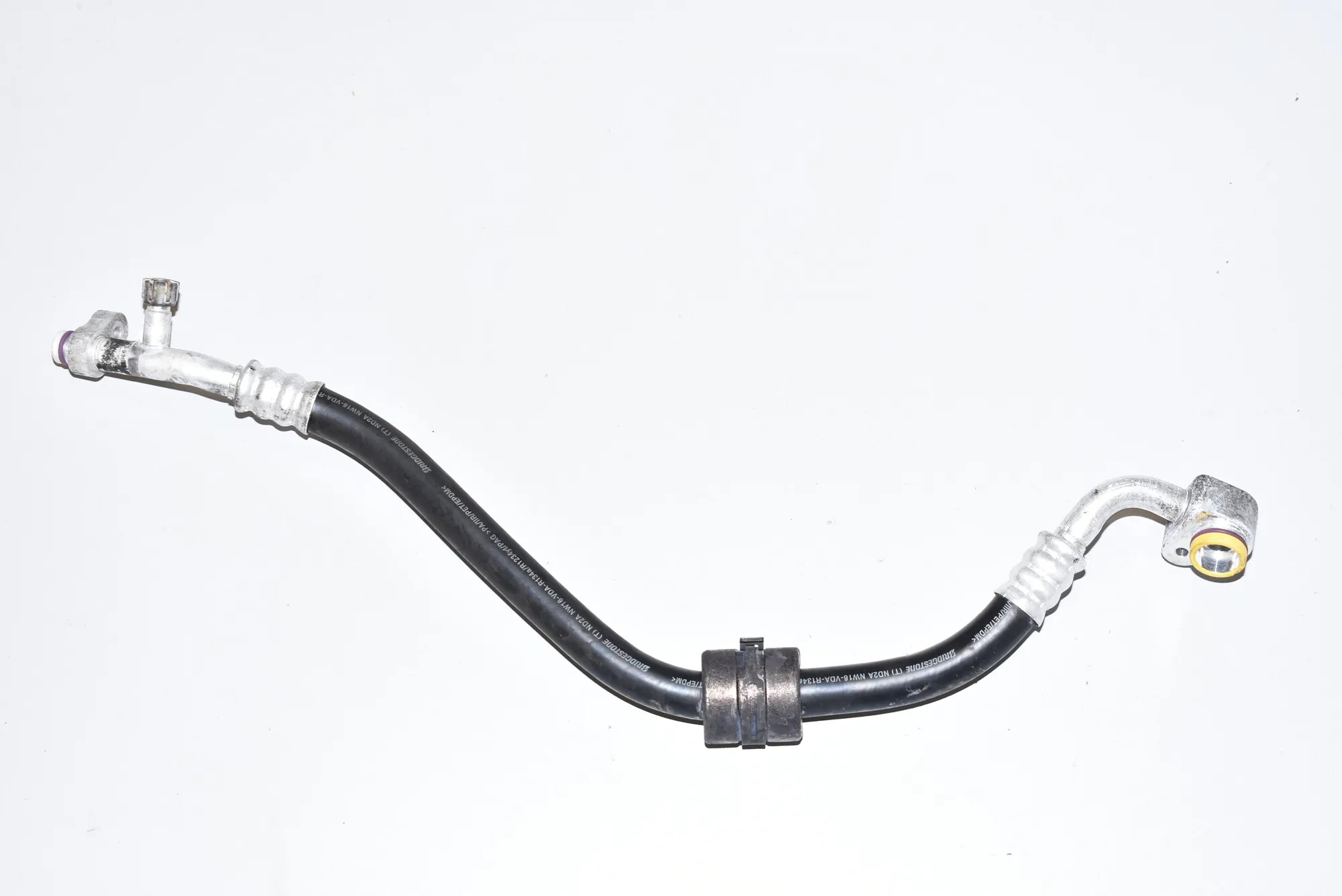 A/C Air Con Hose Pipe – OEM 9364655 · BMW 4 Coupe (F32, F82) M4 2017