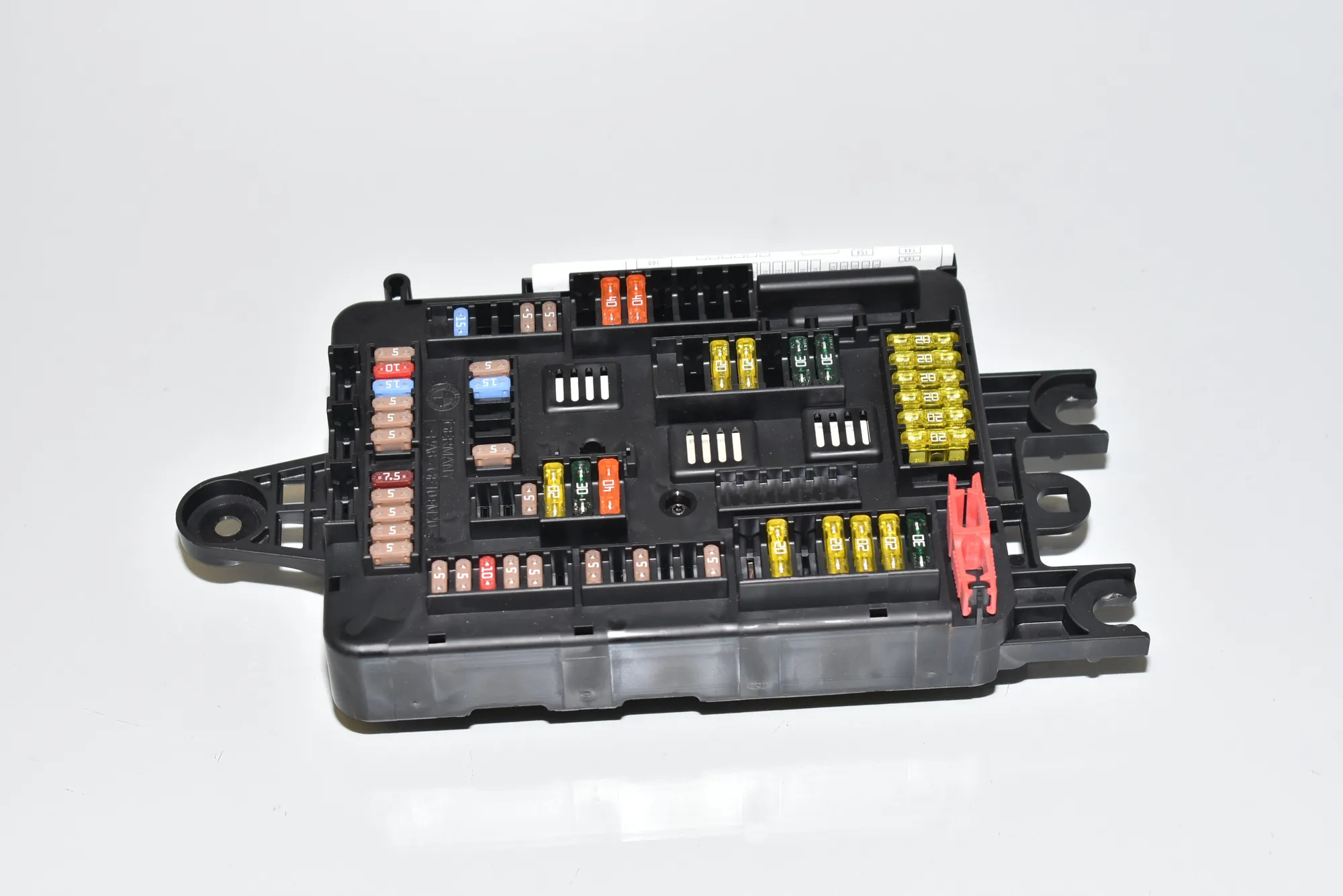Fuse Box – OEM 9261110 · BMW 3 Touring (F31) 320 d 2012 – 2