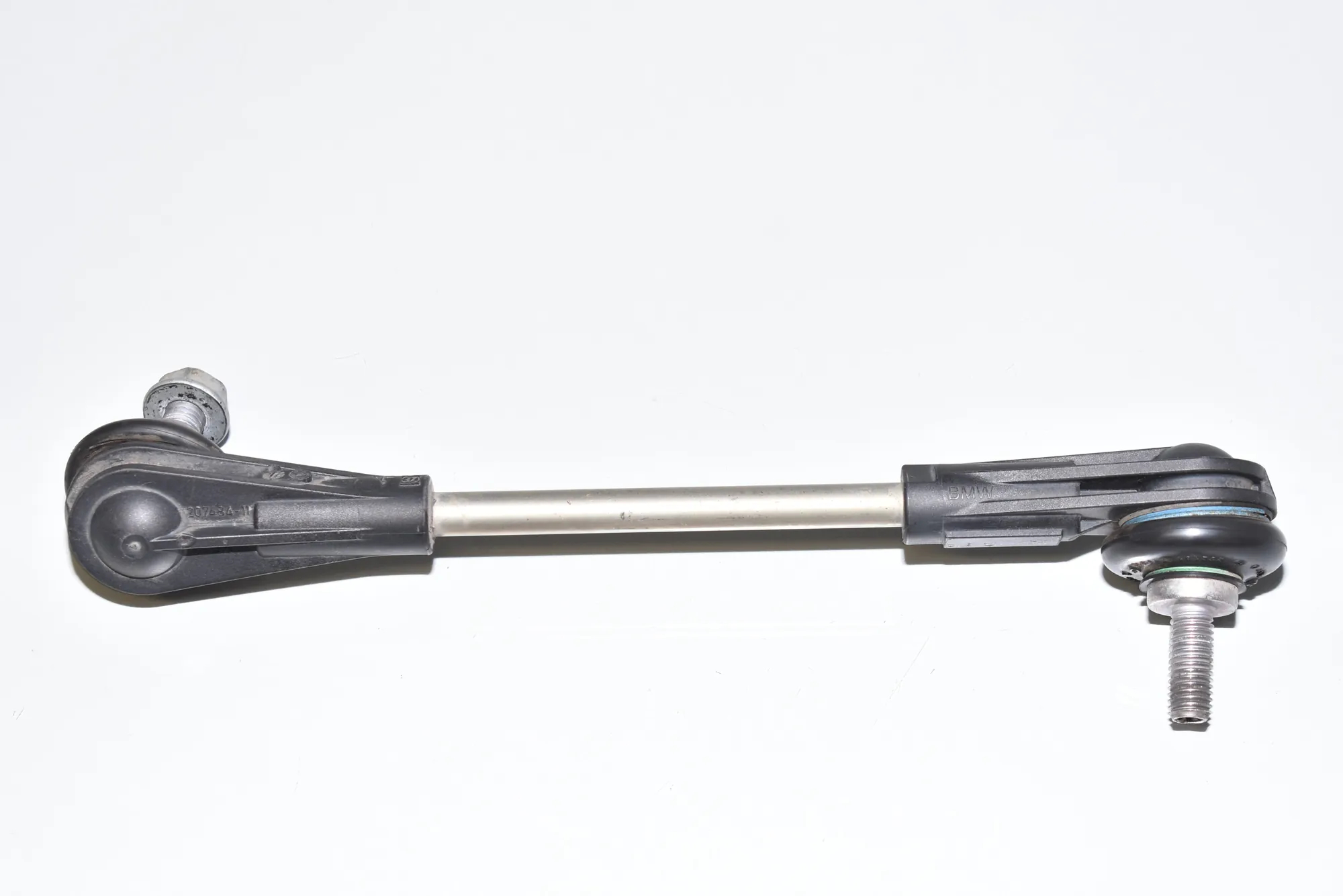 Front Right Stabilizer Link – OEM 6862858 · BMW i3 (I01) BMW i3 (I01) Electric 2015 – 3