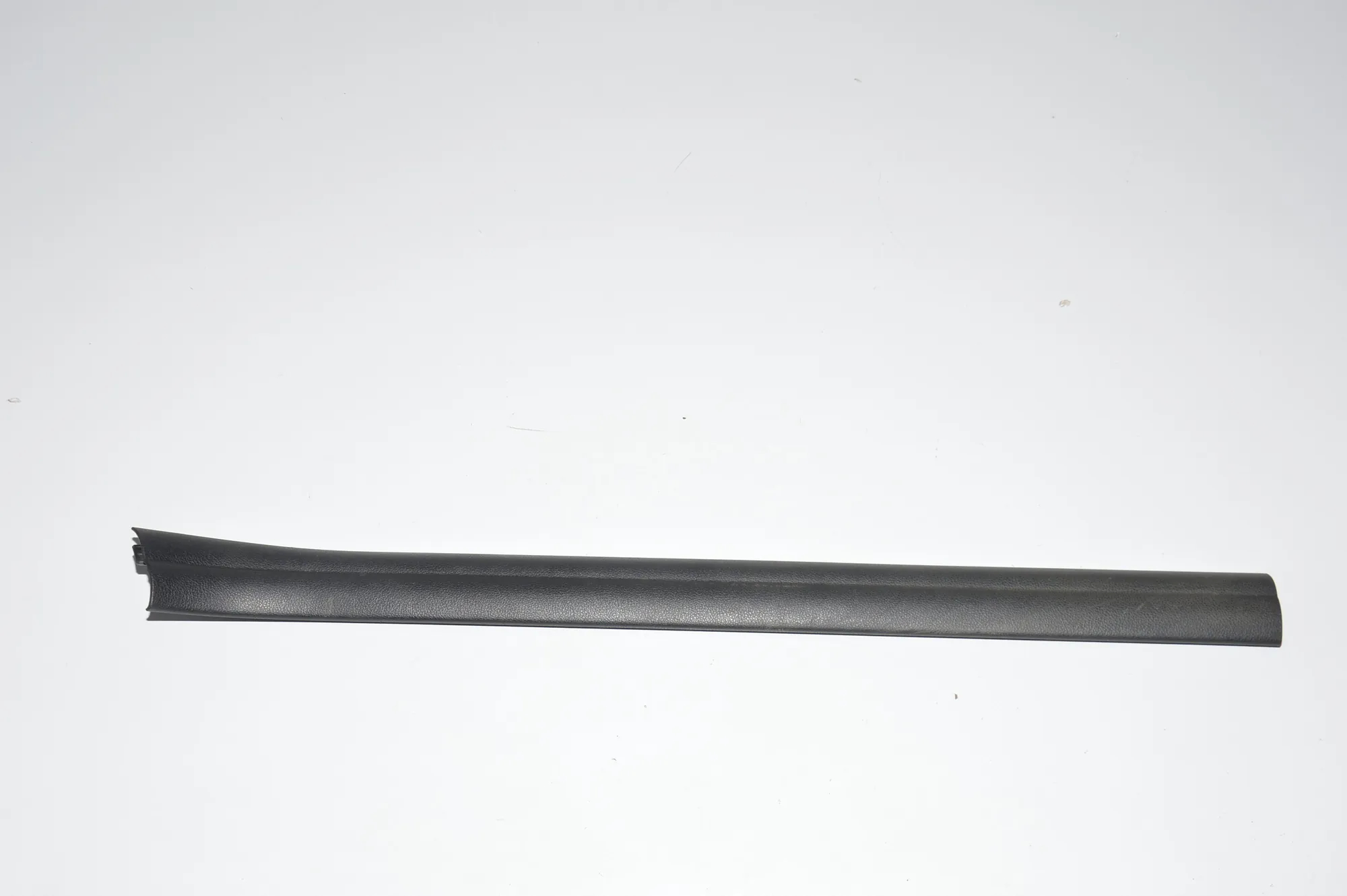 Front Right Interior Step Trim – OEM 7277640 · BMW 4 Coupe (F32, F82) M4 2017