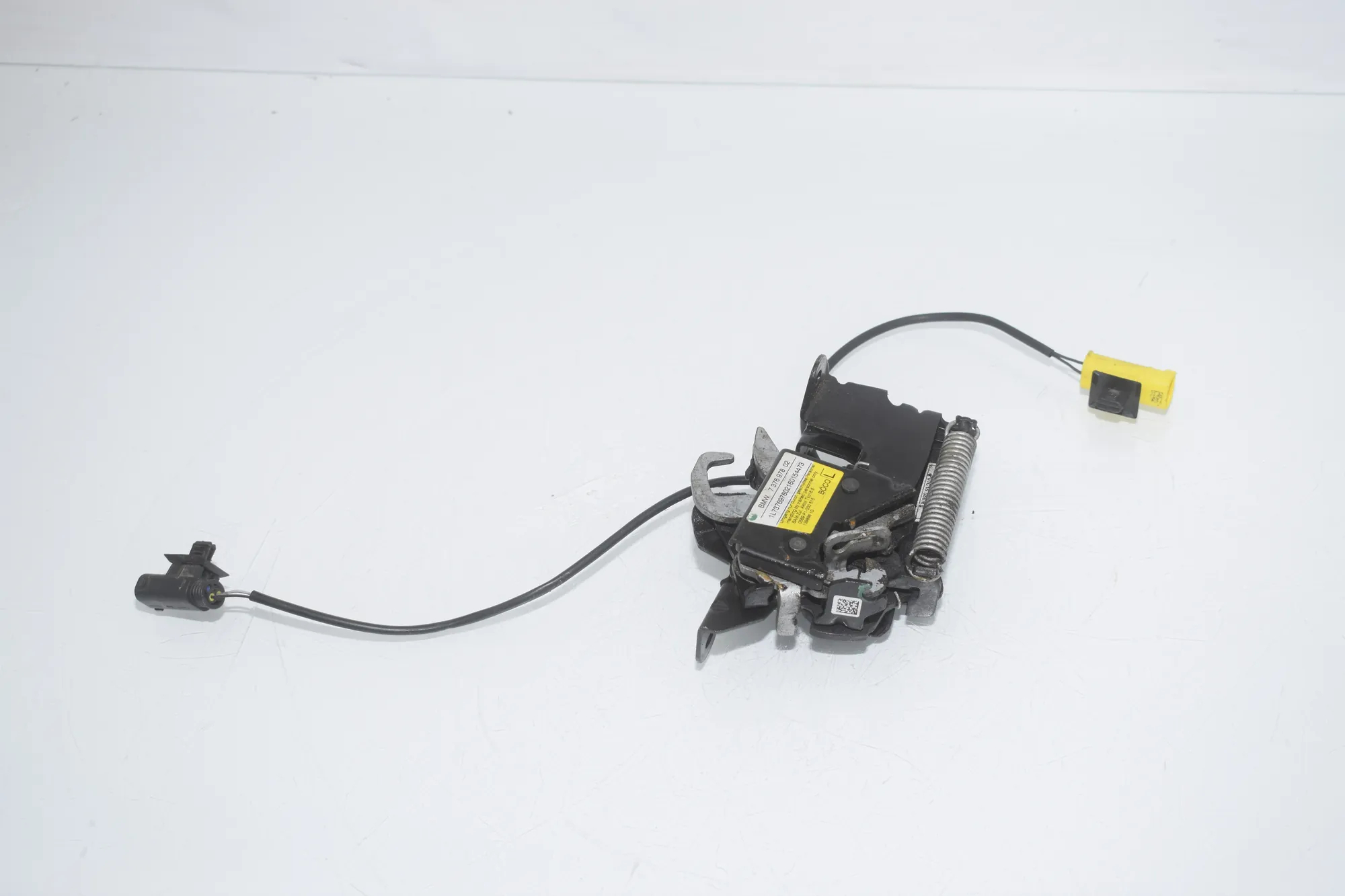 Bonnet Lock – OEM 7376978 · BMW X1 (F48) xDrive 18 d 2016 – 2