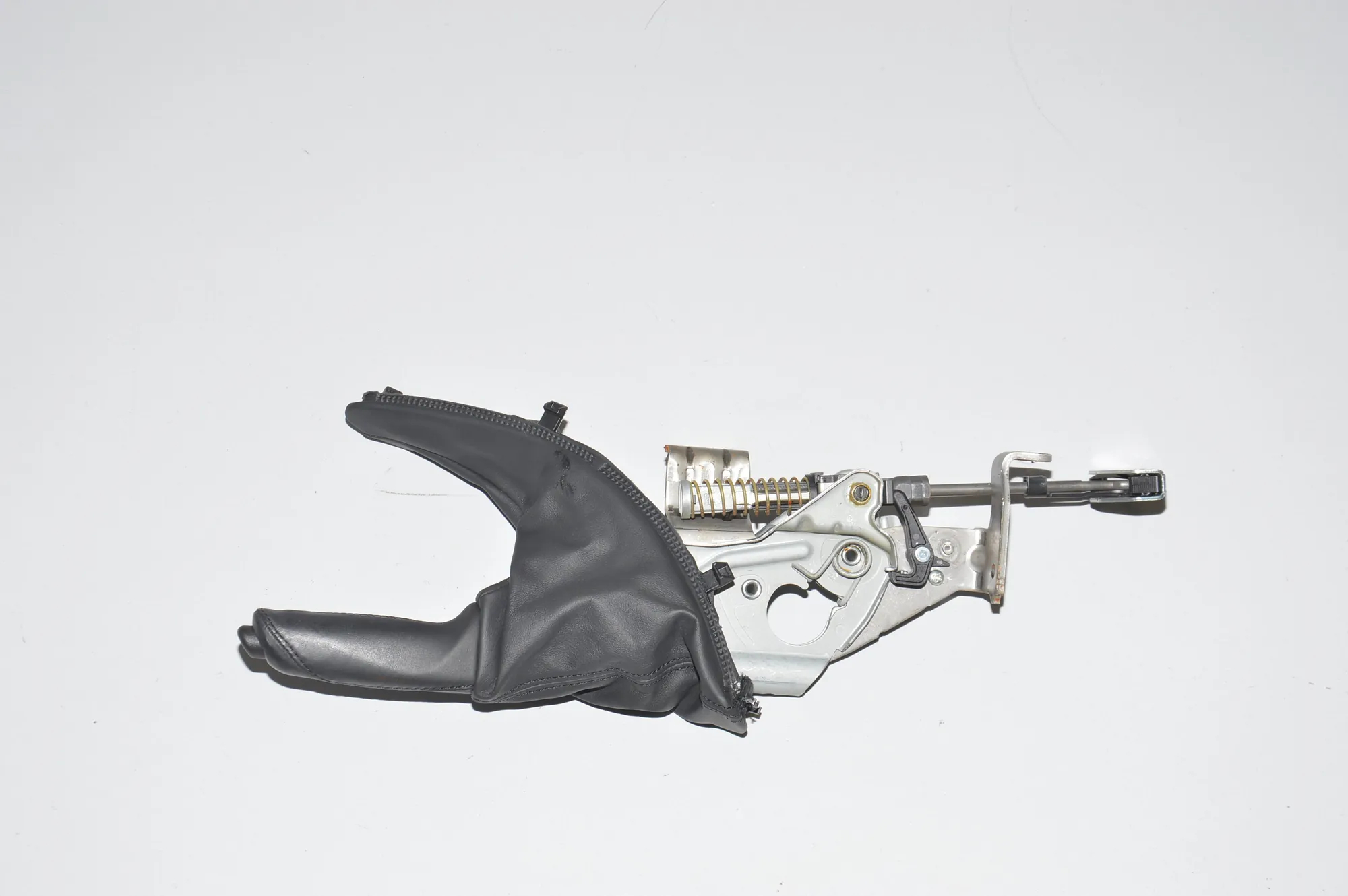 Handbrake Handle – OEM 7846806 · BMW 4 Coupe (F32, F82) M4 2017 – 3