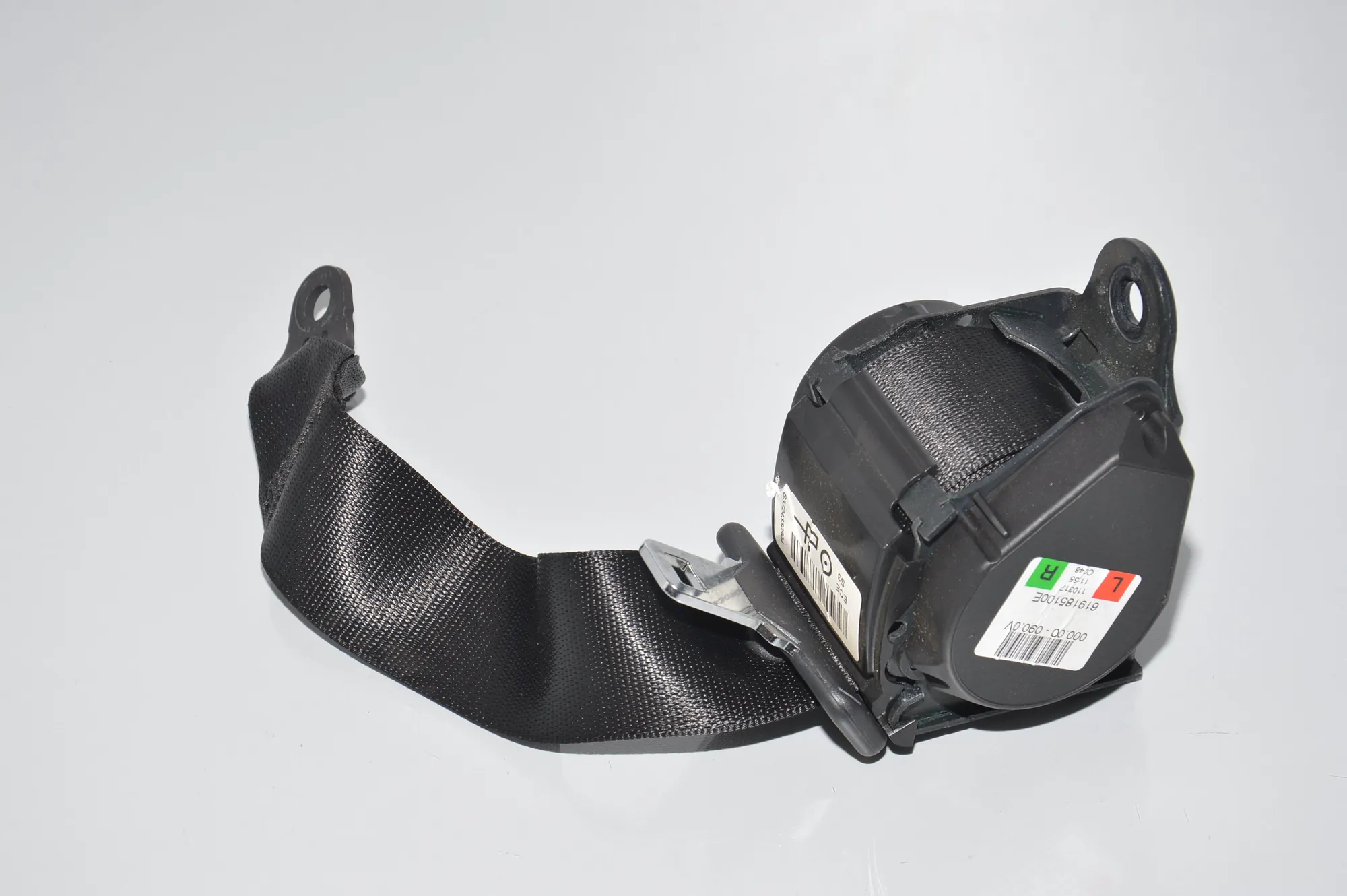 Rear Right Seatbelt – OEM 7243309 · BMW 4 Coupe (F32, F82) M4 2017 – 3
