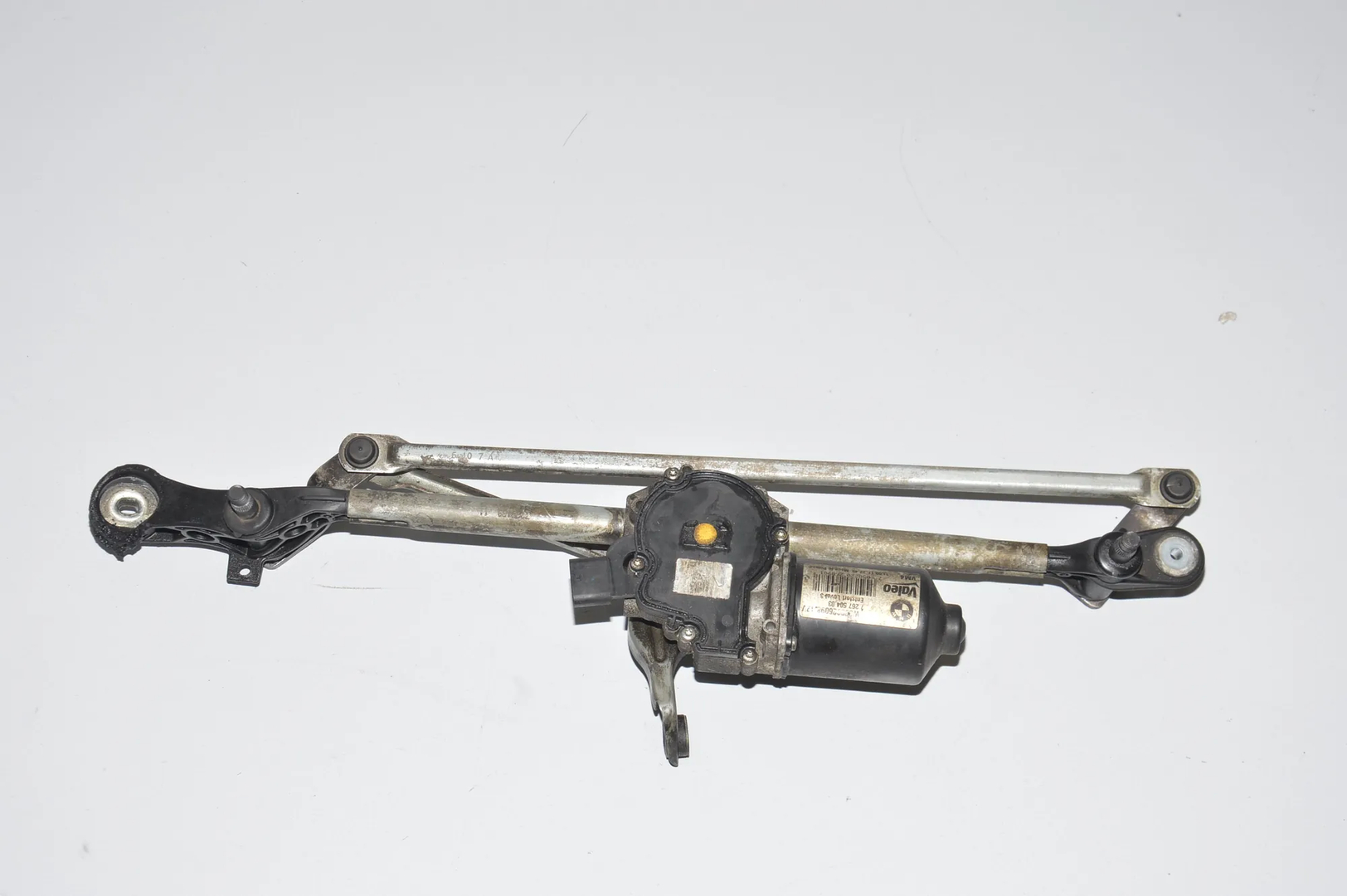 Front Windshield Wiper Mechanism – OEM 7267504 · BMW 4 Coupe (F32, F82) M4 2017 – 4
